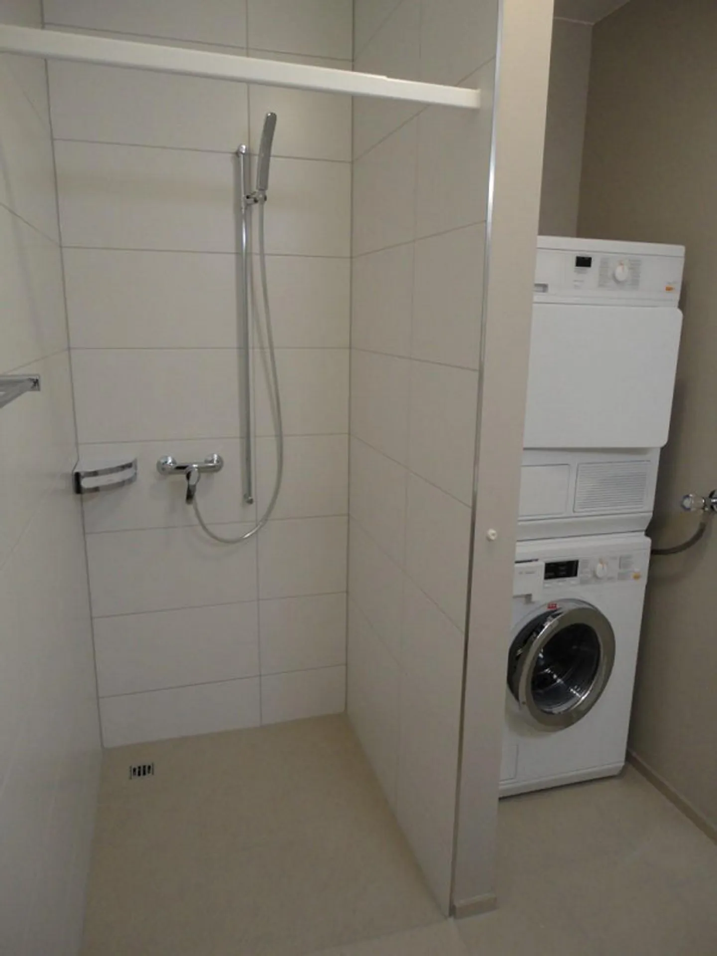 Appartement attrayant de 3,5 pièces près de Bachgraben - Photo 3 sur 9