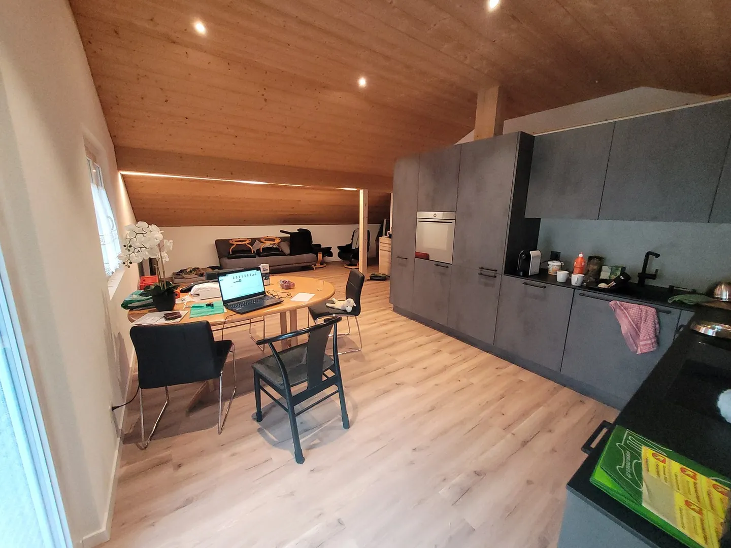 APPARTAMENTO 2½ STANZE A VÄTTIS (SG), ARREDATO, TEMPORANEO - Foto 2 di 7