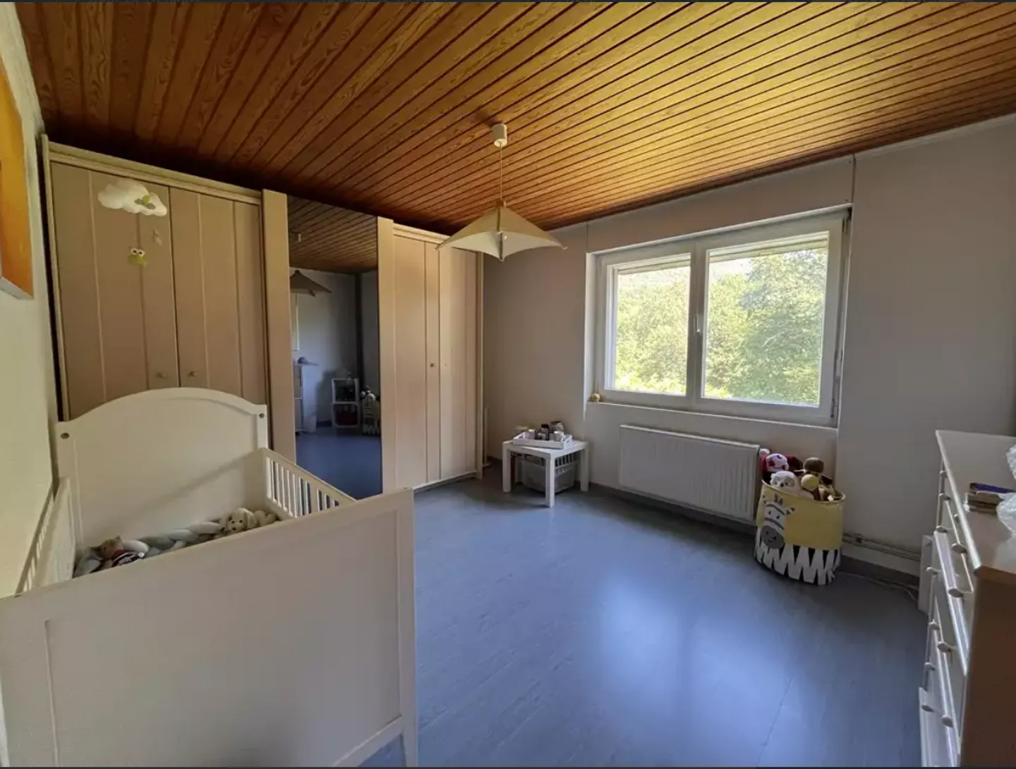 Modern 5.5-Room Villa with Panoramic View in Delémont - Photo 13 of 26