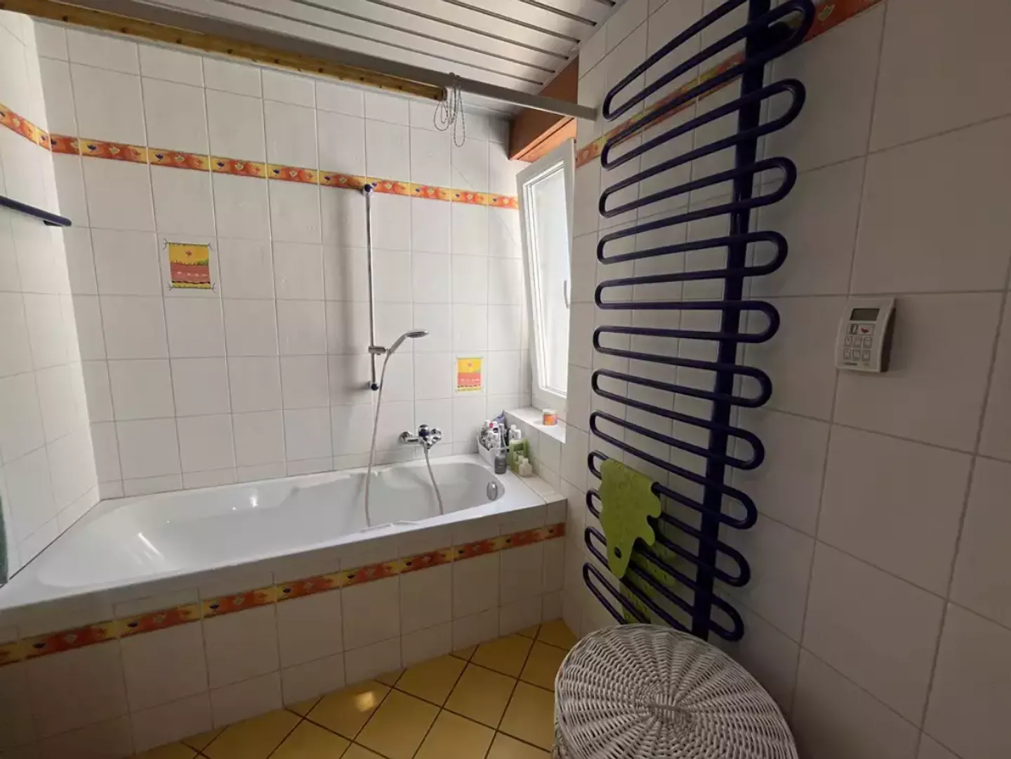 Modern 5.5-Room Villa with Panoramic View in Delémont - Photo 15 of 26