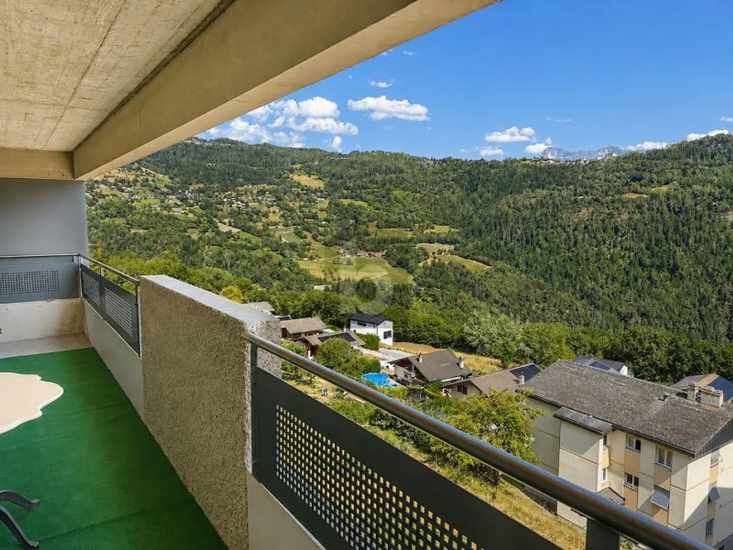 PENTHOUSE WITH BALCONY AND CONVERTIBLE ATTIC - Photo 1 of 6