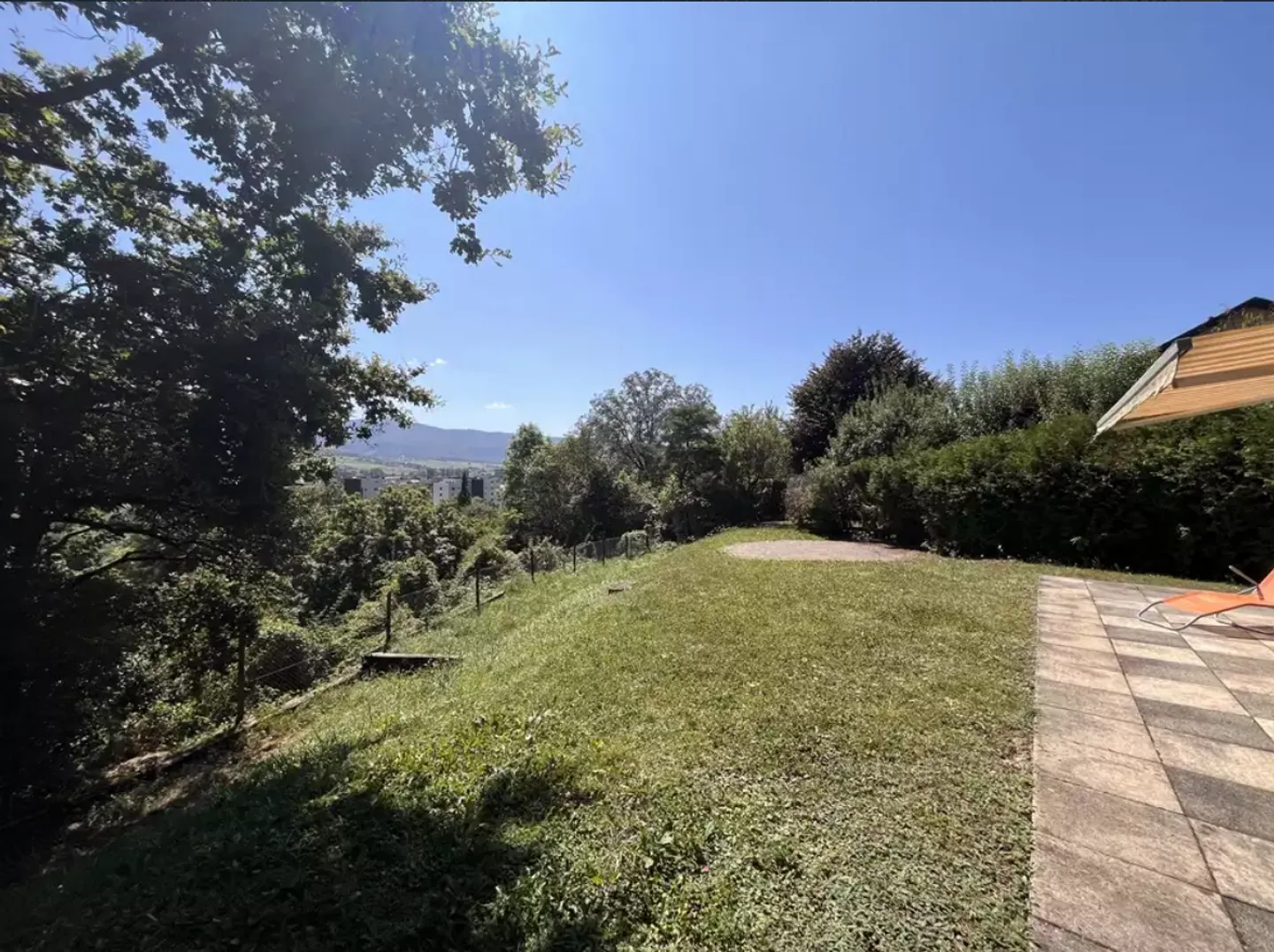 Modern 5.5-Room Villa with Panoramic View in Delémont - Photo 20 of 26