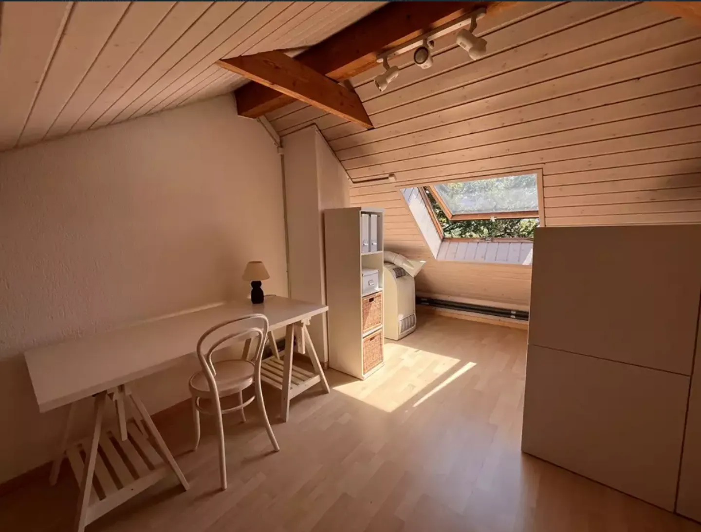 Modern 5.5-Room Villa with Panoramic View in Delémont - Photo 18 of 26