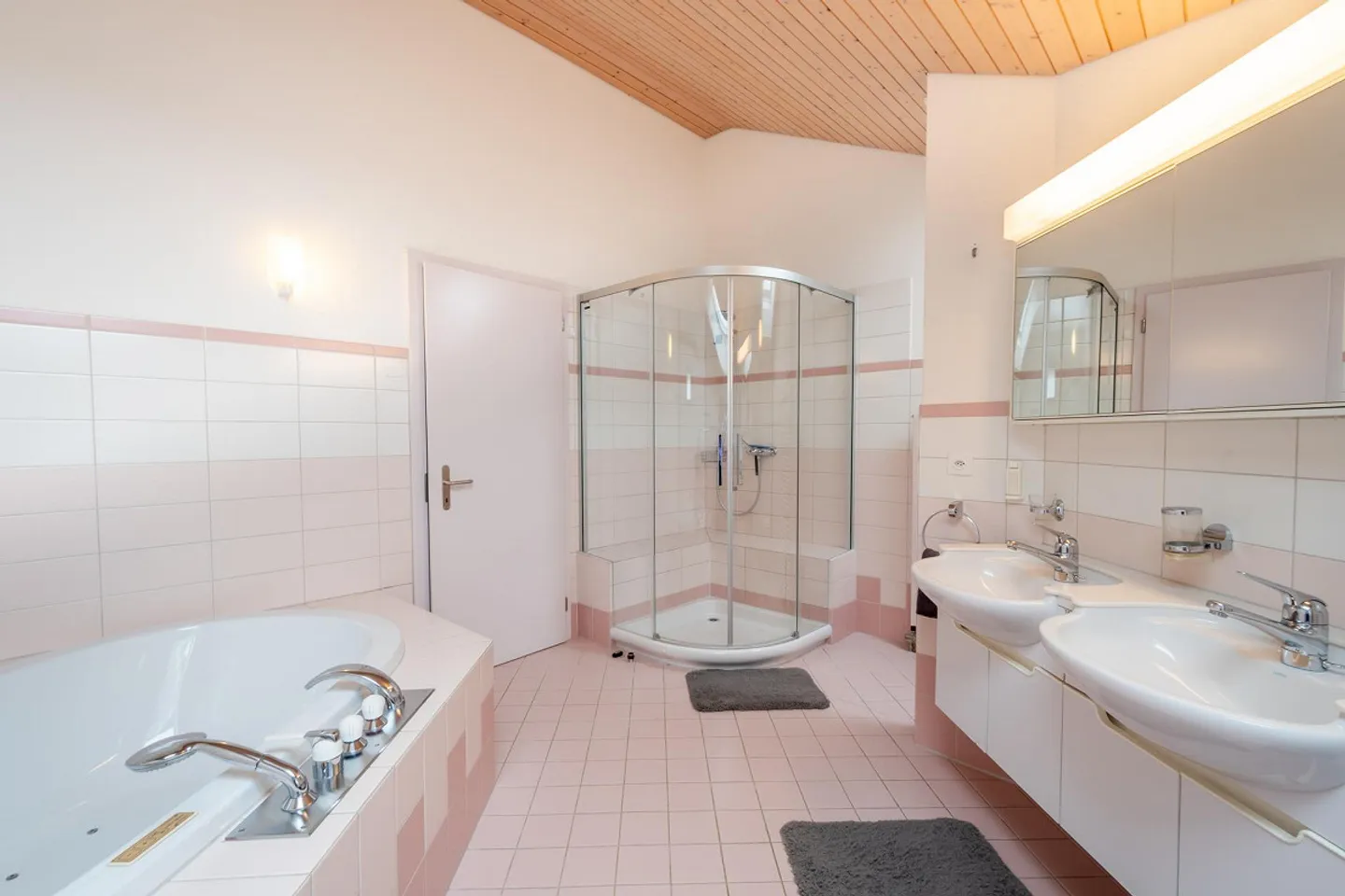 Vivre avec piscine, vue sur le Säntis et beaucoup d'intimité - Photo 20 sur 30