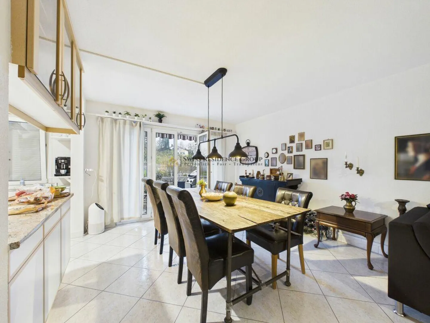 Condominium charmant avec style dans un emplacement privilégié à Pfäffikon ZH - Photo 4 sur 12