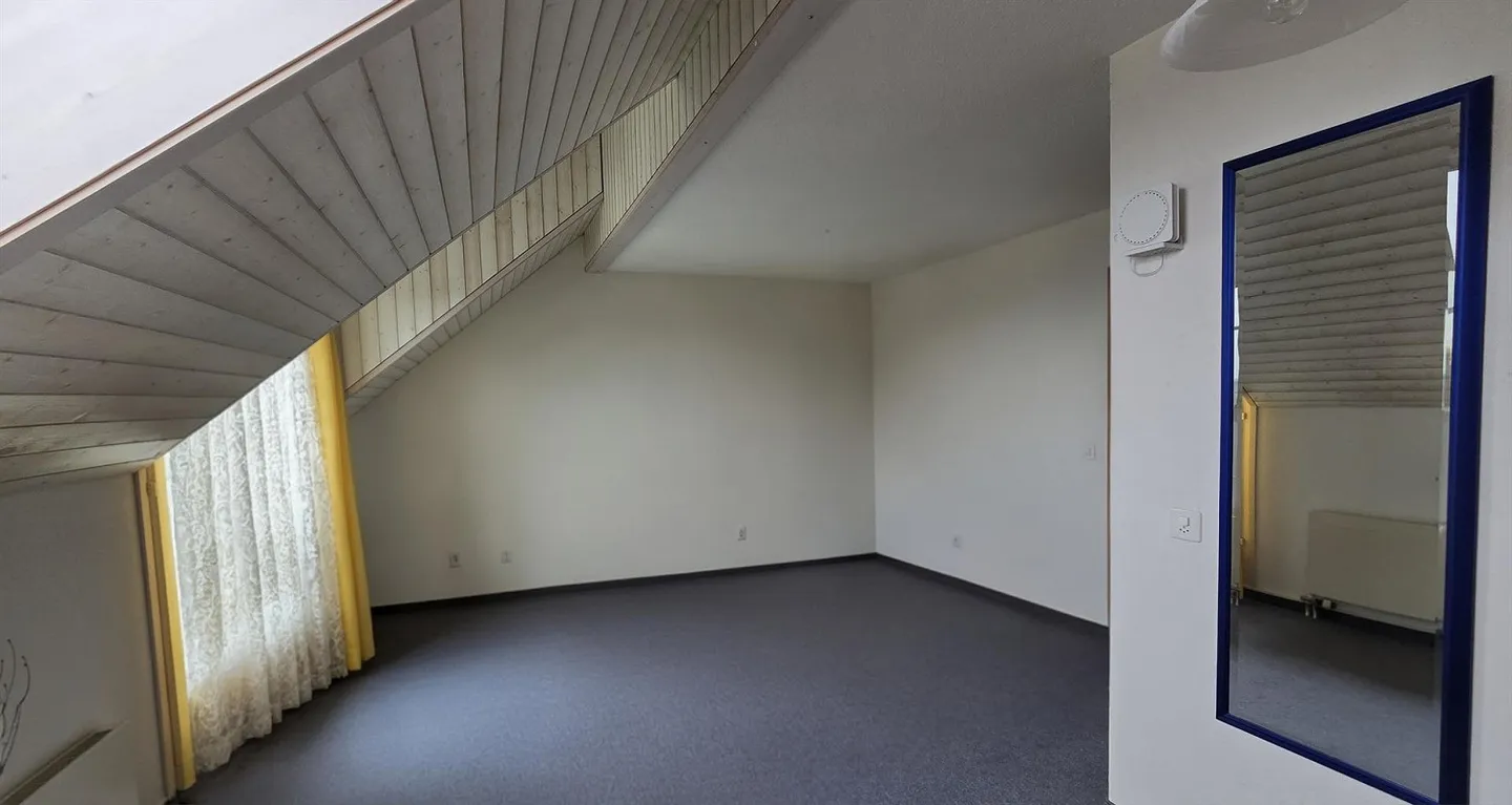 Incantevole casa a schiera di 6,5 stanze con giardino e vista magnifica - Foto 5 di 9
