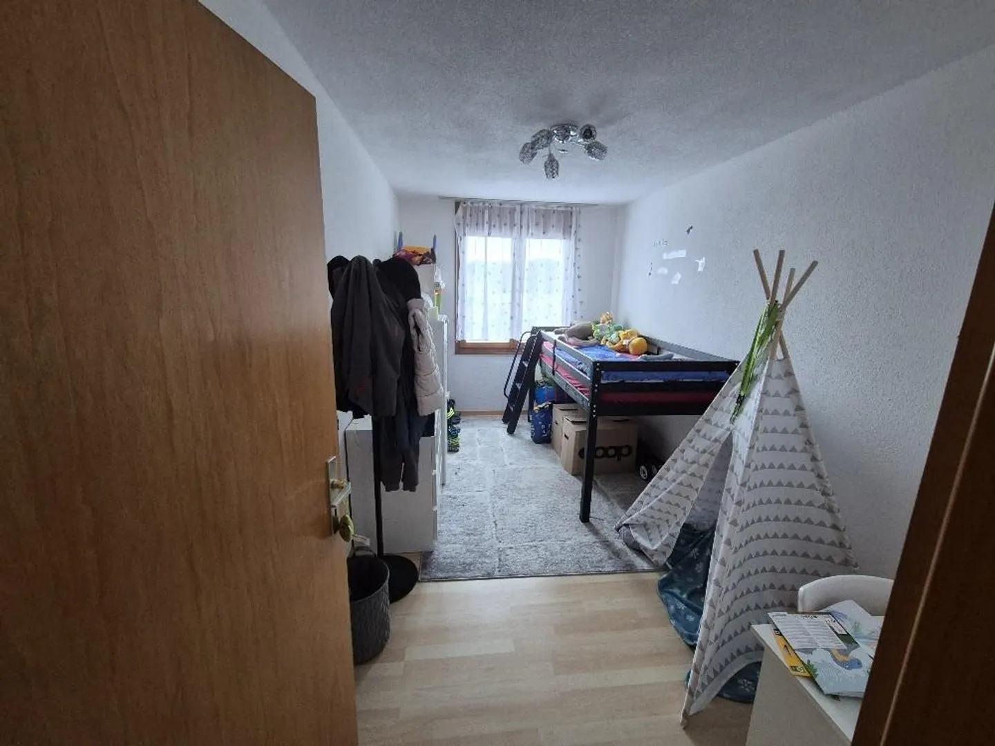 Appartement familial dans un emplacement central - Photo 5 sur 10