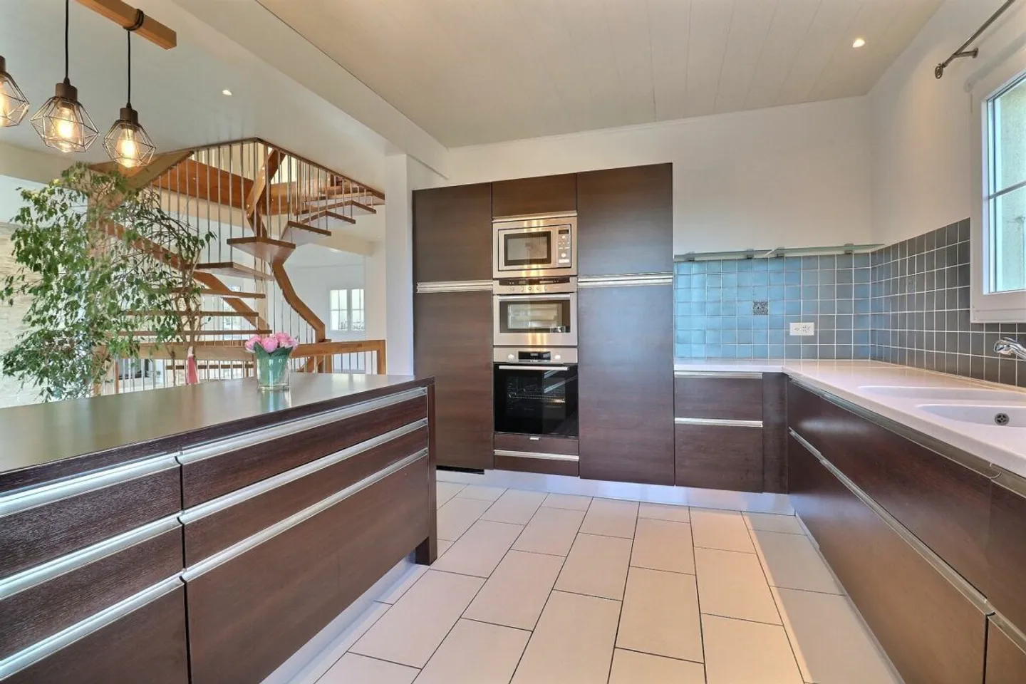 Magnificent single-family home with 6.5 rooms - Photo 5 of 18