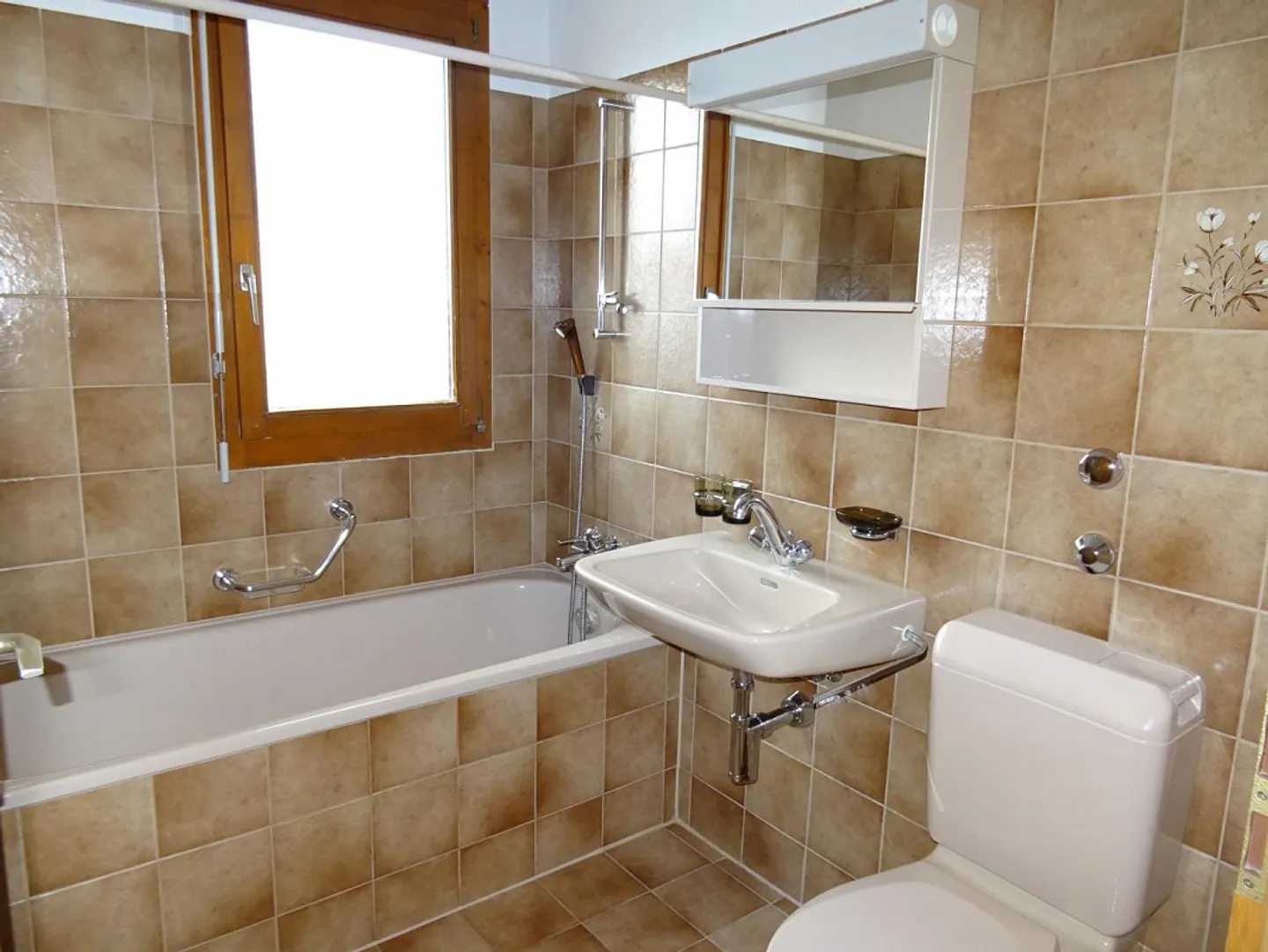 Appartement familial dans un emplacement central - Photo 9 sur 10