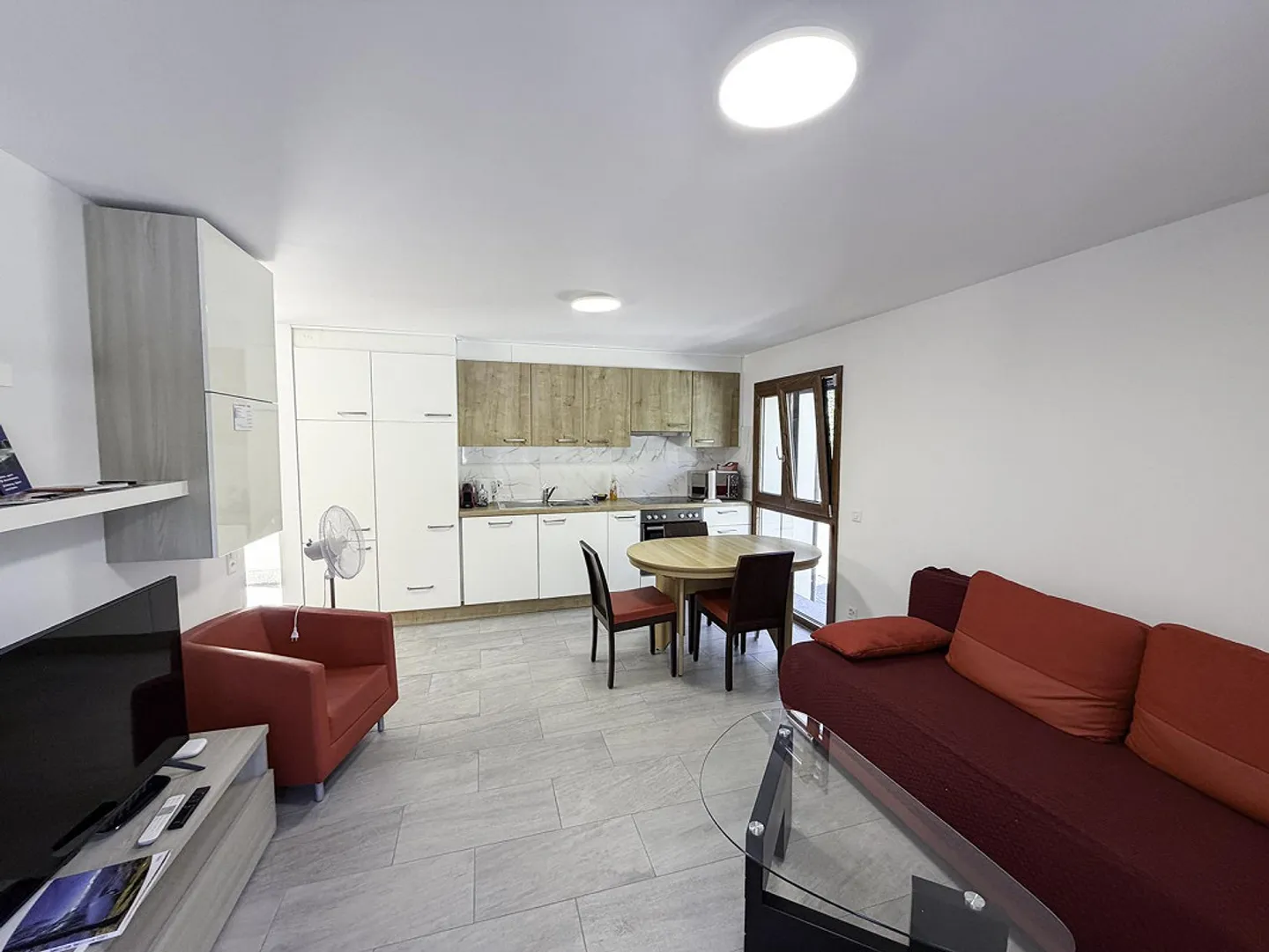 Haus mit 4 Wohnungen - Casa con 4 appartamenti - Vogorno - Foto 13 von 30
