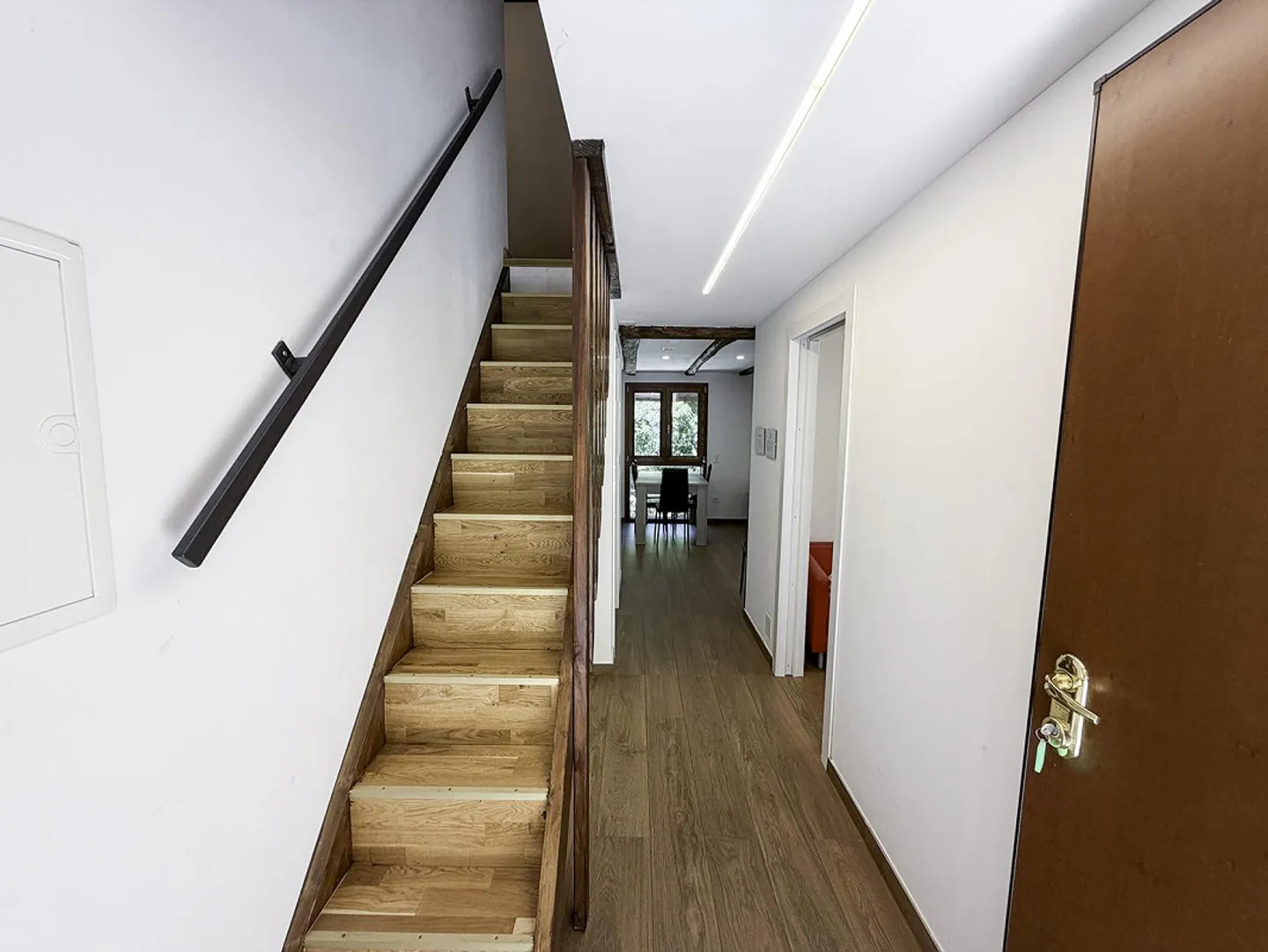 Haus mit 4 Wohnungen - Casa con 4 appartamenti - Vogorno - Foto 16 von 30