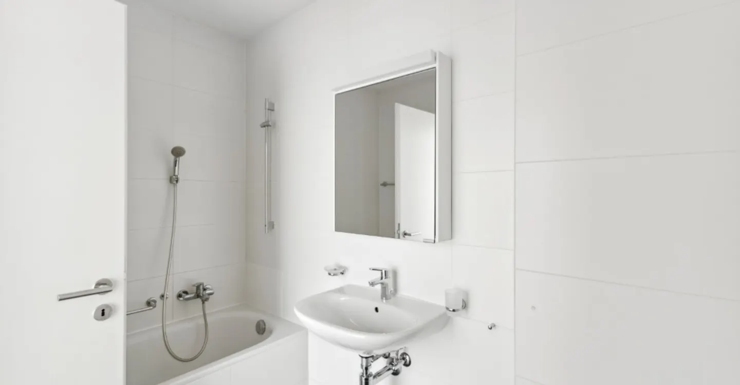 Appartement ensoleillé avec balcons - Photo 5 sur 9