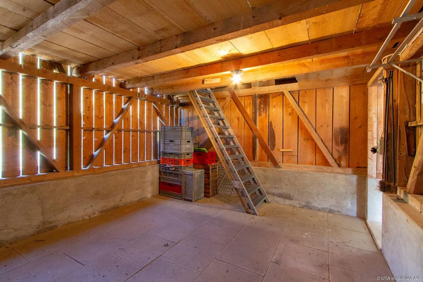 Single-family house with renovation potential, directly adjacent to the Lan - Photo 14 of 19