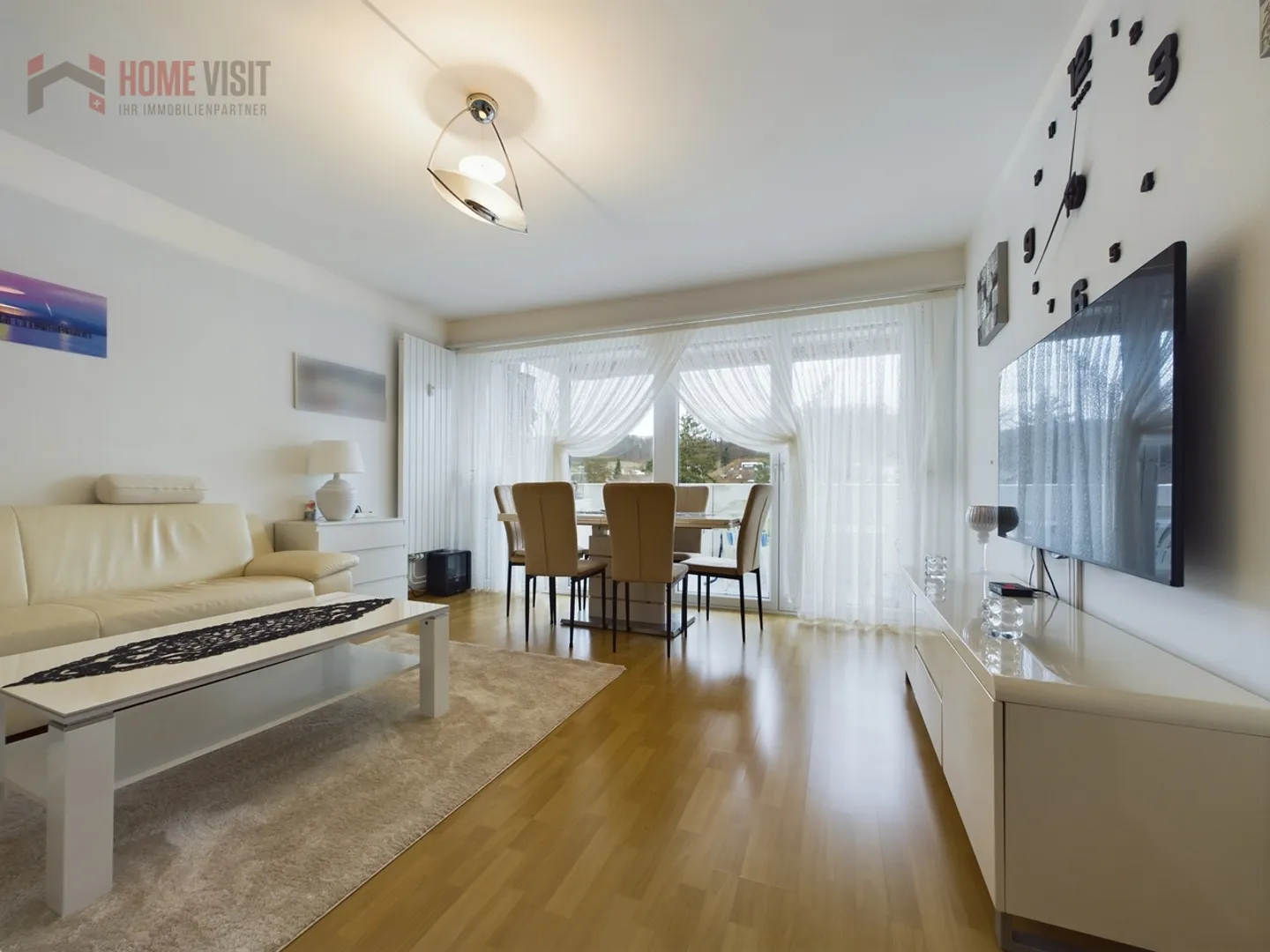 Sonnige Wohnung mit traumhafter Aussicht - Foto 1 von 8