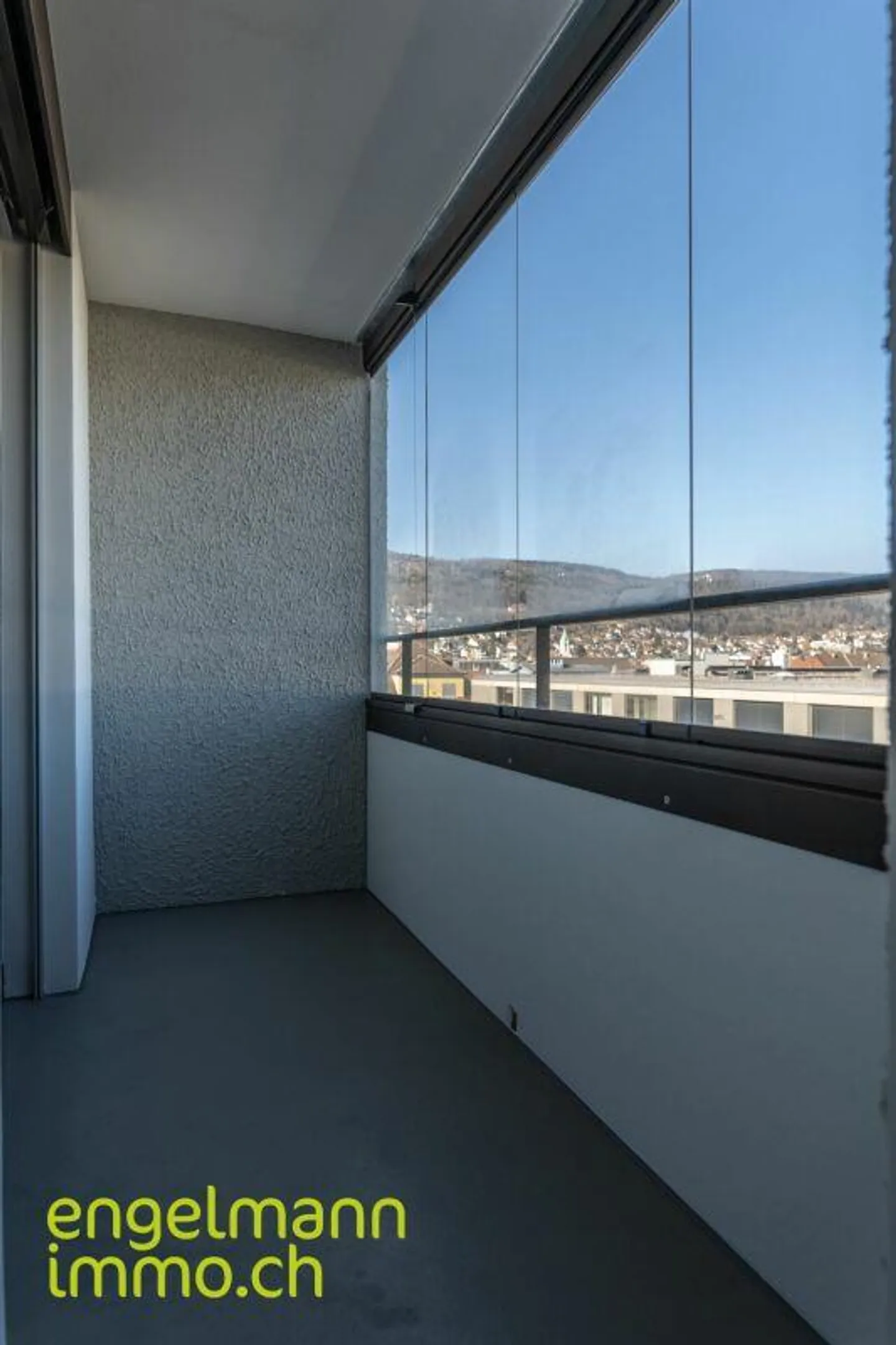 Spacious 4.5 Room Apartment - Photo 7 of 12