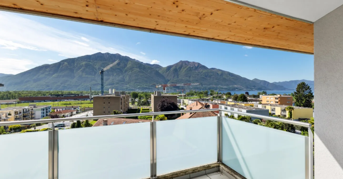 Appartement ensoleillé avec balcons - Photo 6 sur 9