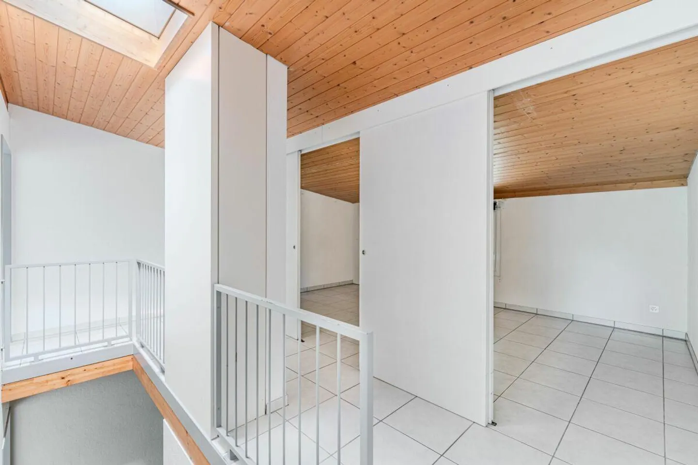Charmantes Familienhaus in der Natur - Foto 10 von 15