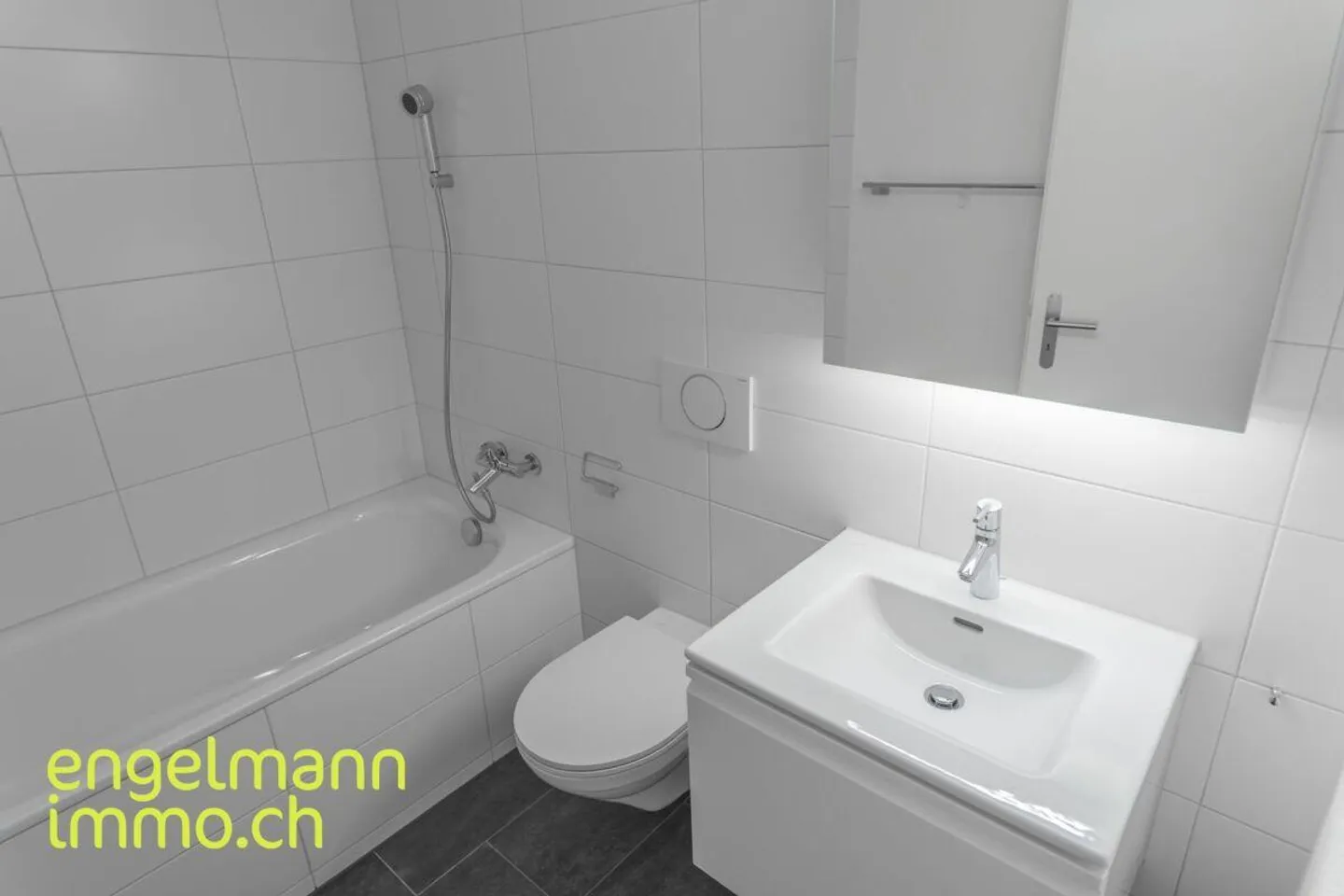 Spacious 4.5 Room Apartment - Photo 10 of 12