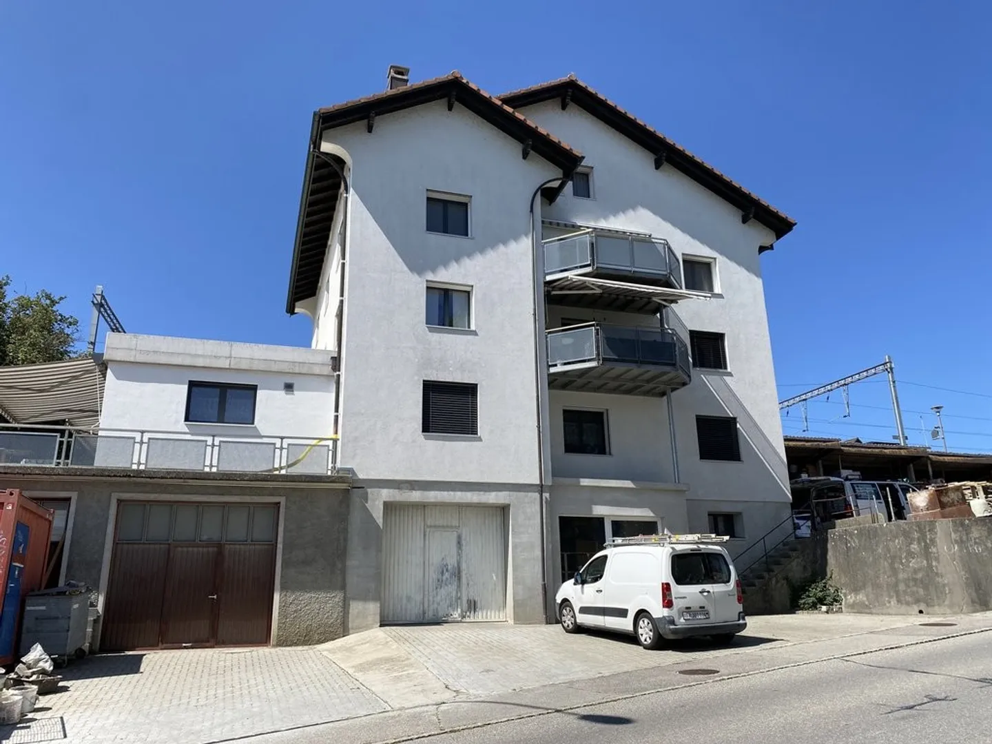 4,5-Zimmer-Wohnung im 2. Stock - Foto 1 von 11