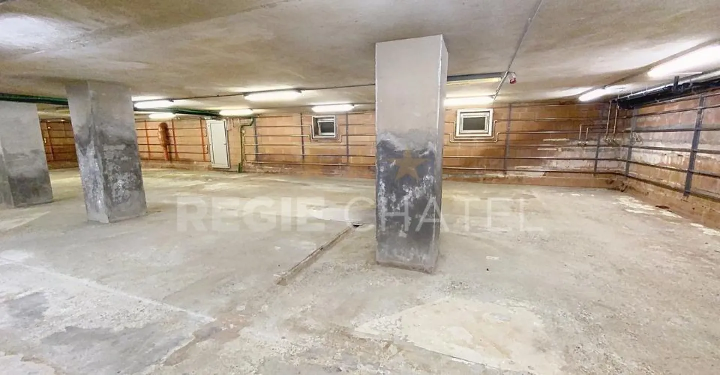 Spacious Storage Space in Châtel - Photo 3 of 7