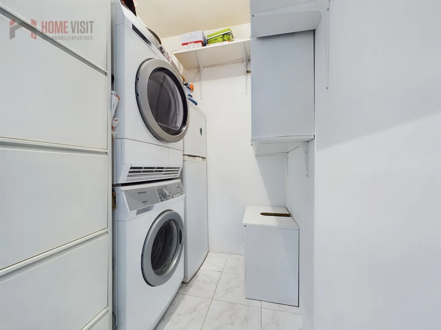 Sonnige Wohnung mit traumhafter Aussicht - Foto 7 von 8