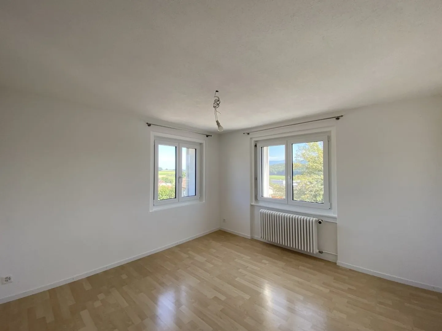 4,5-Zimmer-Wohnung im 2. Stock - Foto 5 von 11