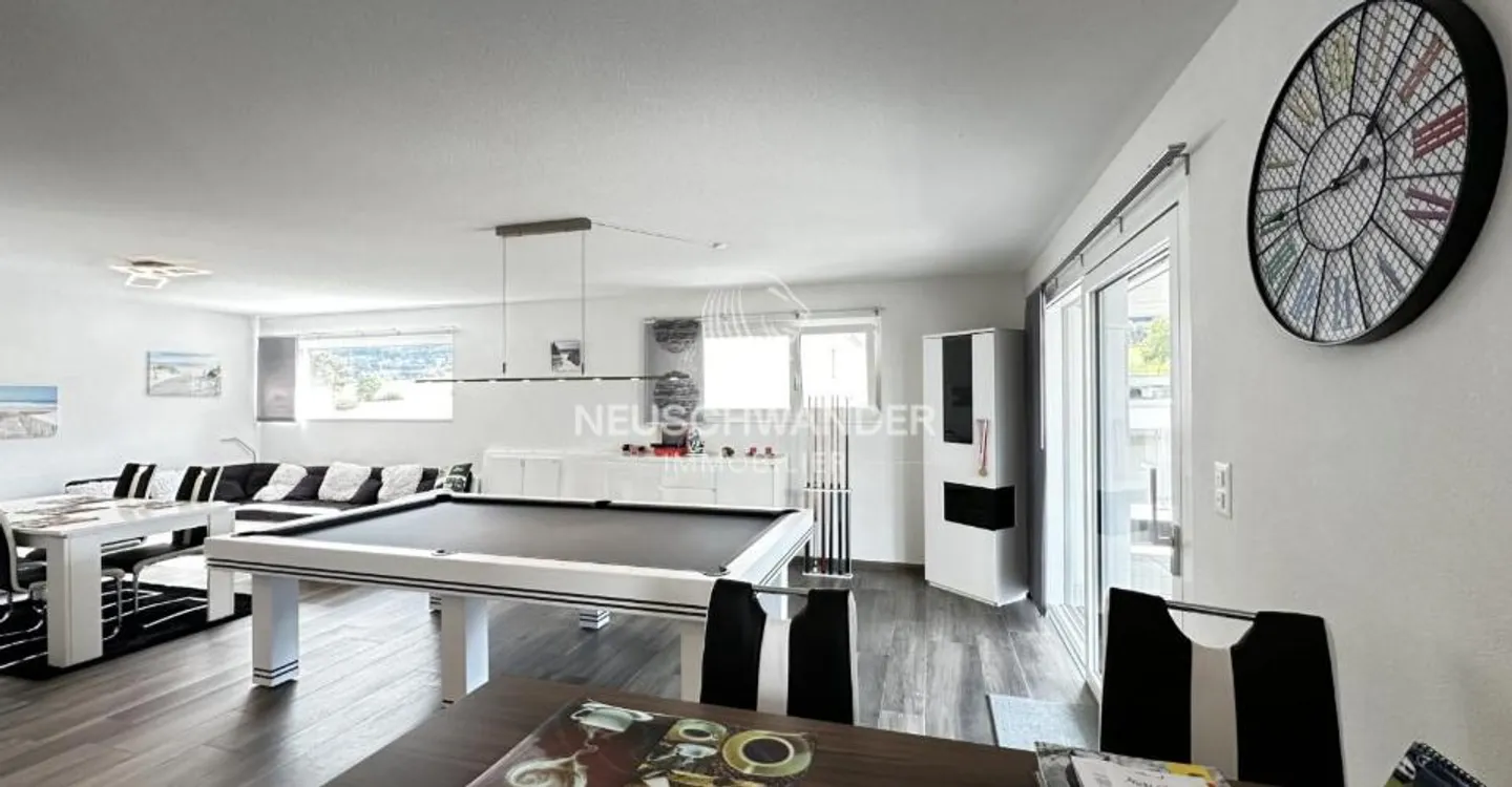 Elegantes Familienhaus in Bassecourt - Foto 4 von 11