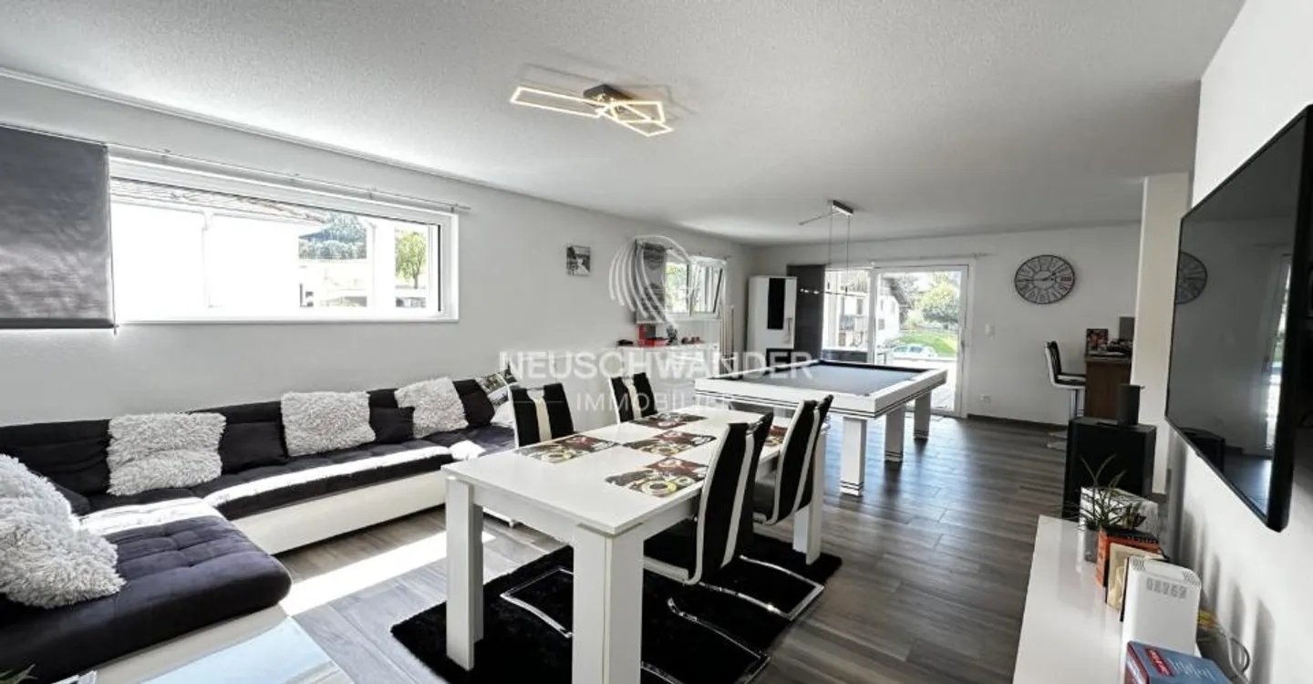 Elegantes Familienhaus in Bassecourt - Foto 6 von 11
