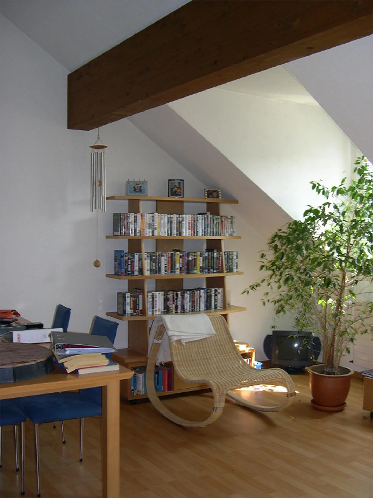 Gemütliche 2.5 Zimmer-Altbau-Dachwohnung - Foto 4 di 5