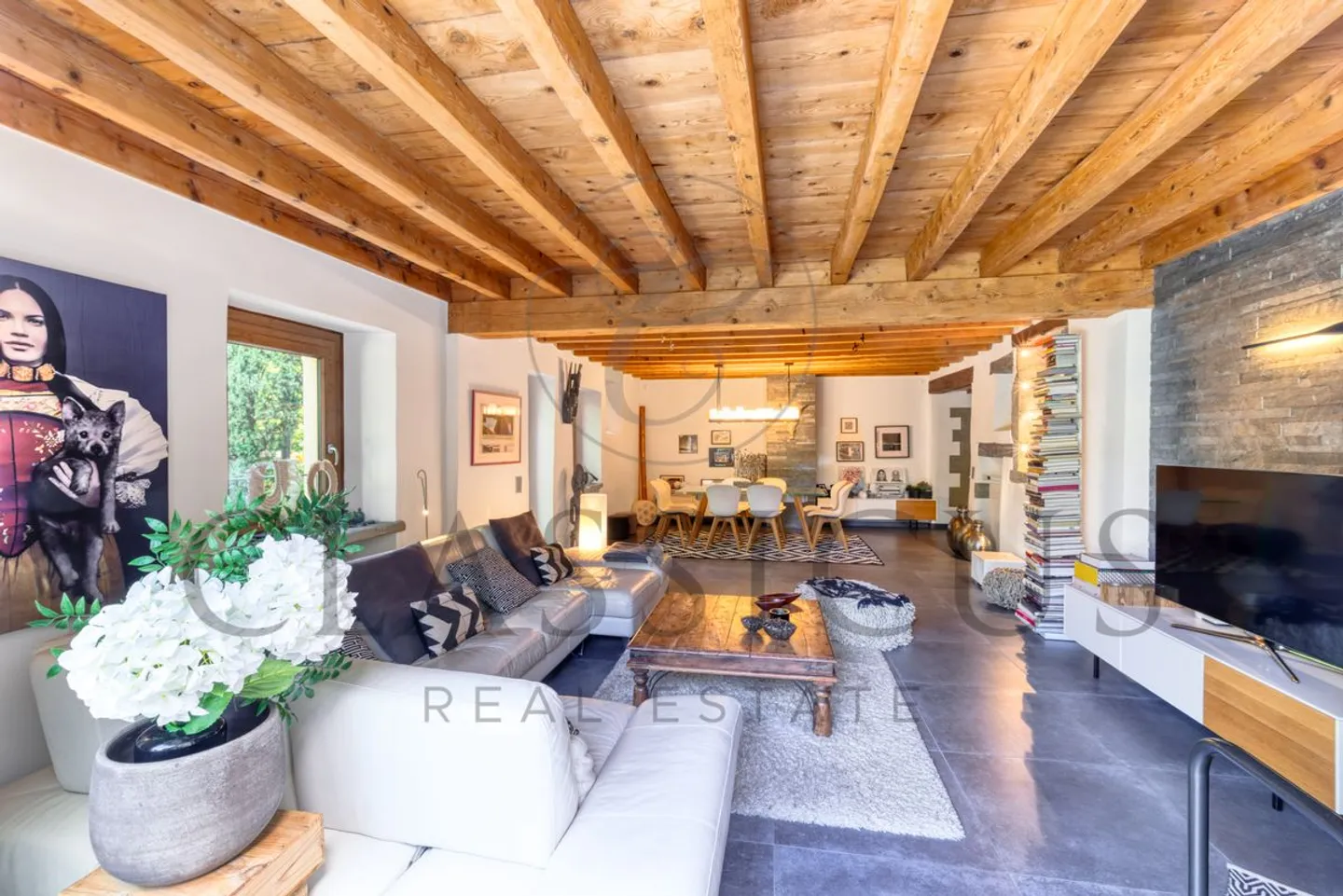 Casa di carattere del XVIII secolo - 330 m², giardino alberato e terrazza con jacuzzi ad Aire-la-Ville - Foto 1 di 13