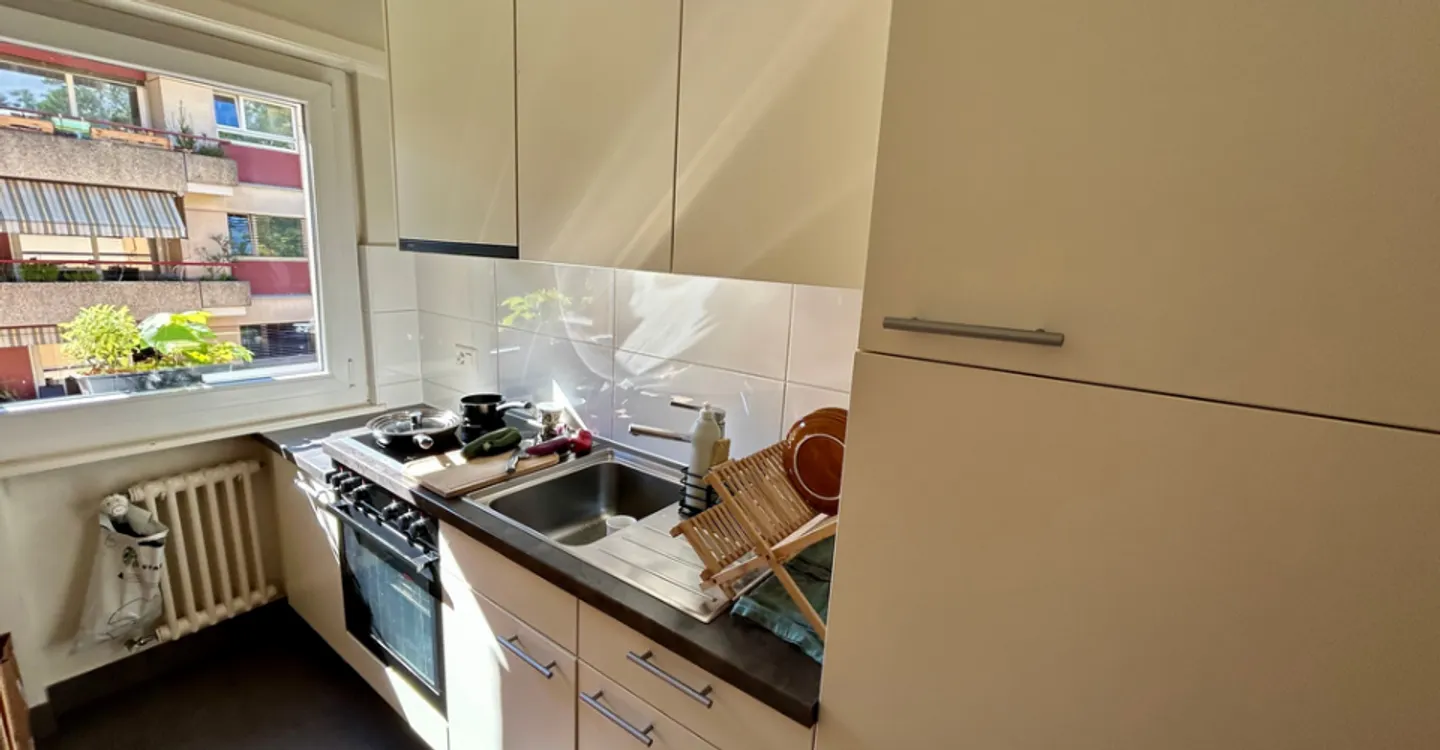 Bel appartamento di 2,5 stanze vicino al centro - Foto 3 di 5