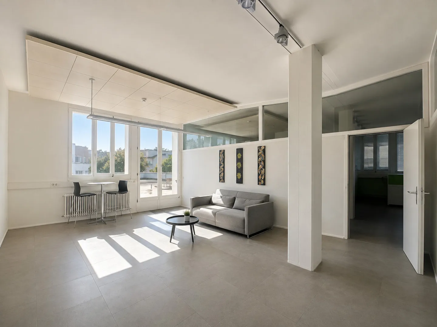 Your new business location in Birsfelden! - Photo 2 of 9