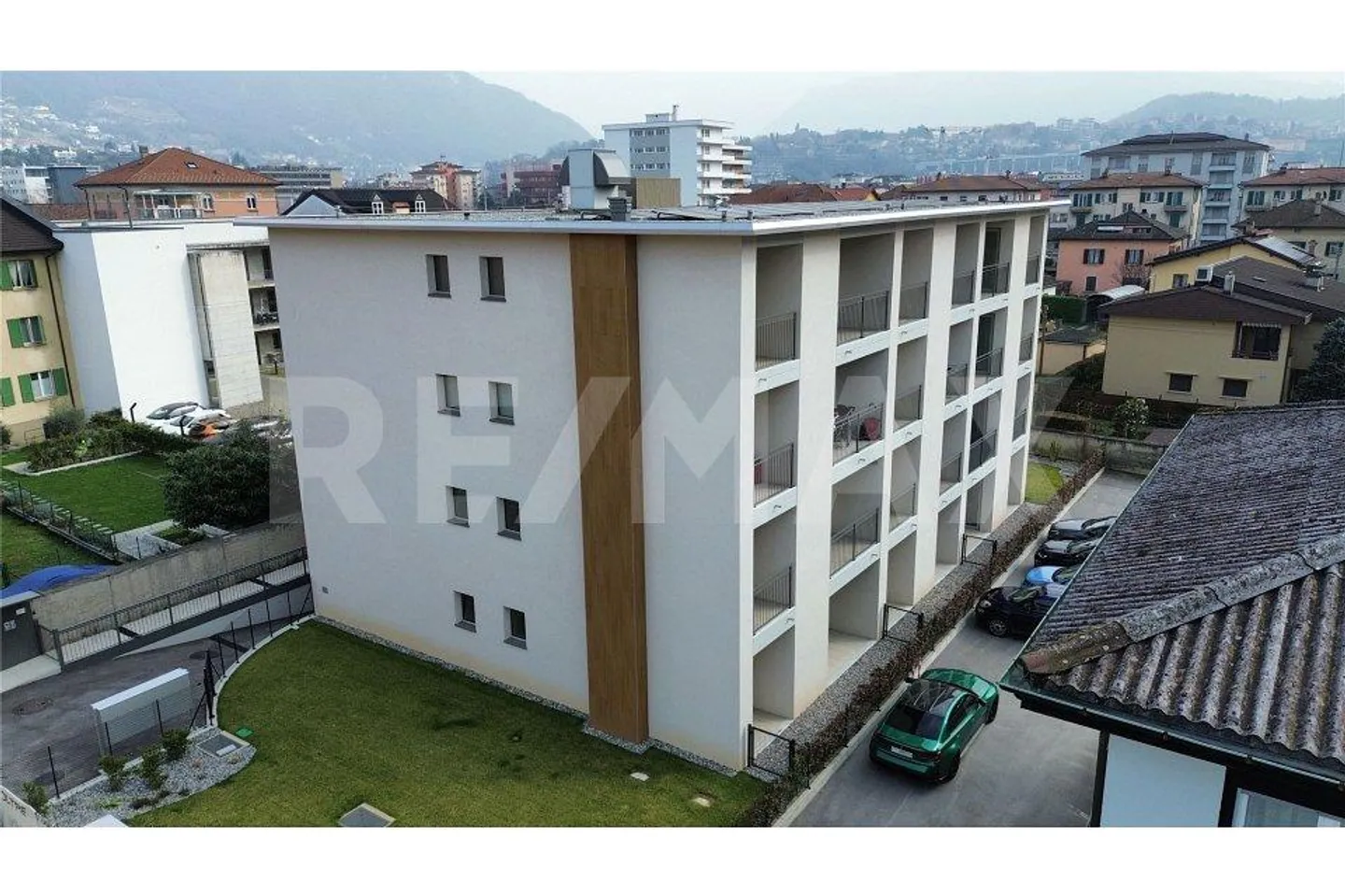 Great opportunity 2.5 rooms with great potential - Photo 3 of 13
