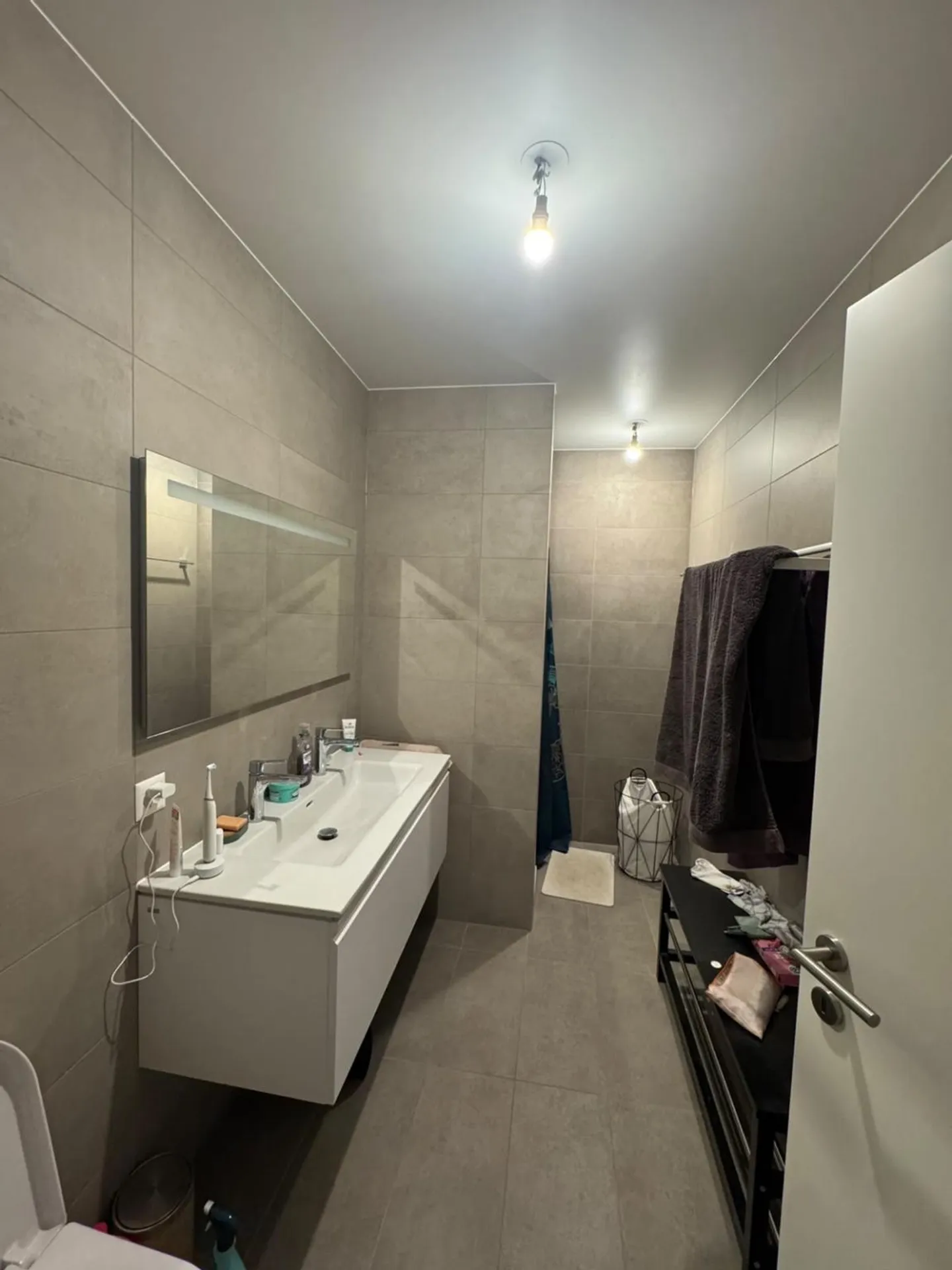 Sehr schöne 4-Zimmer-Wohnung in Troinex - Foto 7 von 9