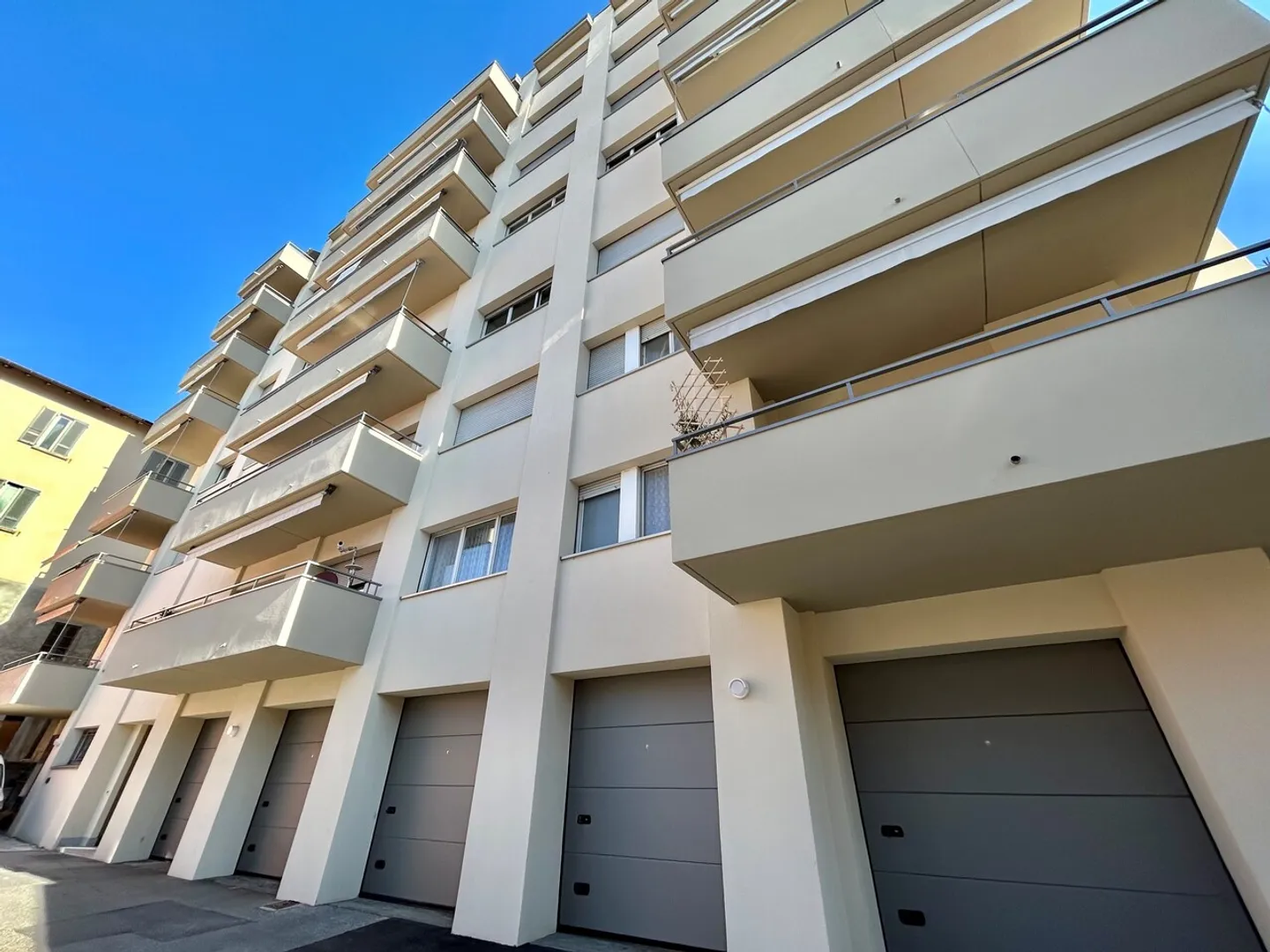 Moderno 4.5 locali in affitto a Balerna RISTRUTTURATO - Foto 11 di 11