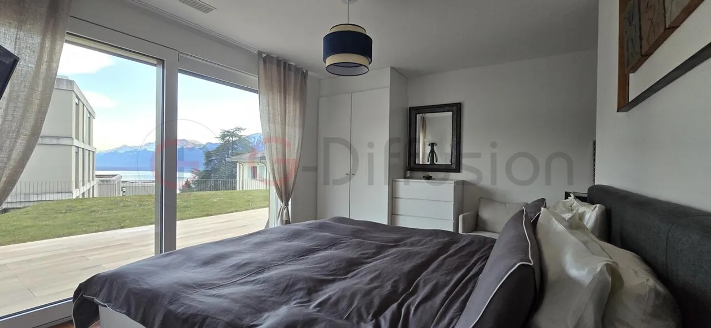 Appartamento di lusso con 3,5 stanze arredato - Foto 2 di 13