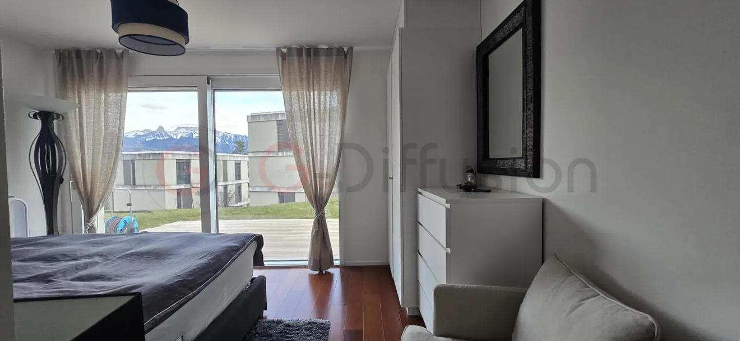 Appartamento di lusso con 3,5 stanze arredato - Foto 3 di 13