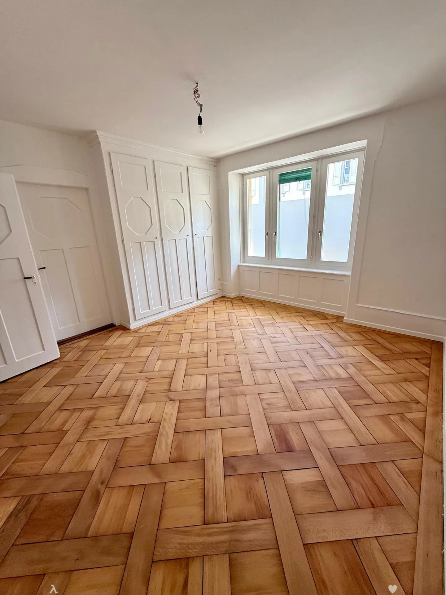 3-room apartment on the ground floor near the center in Biel - Photo 3 of 7