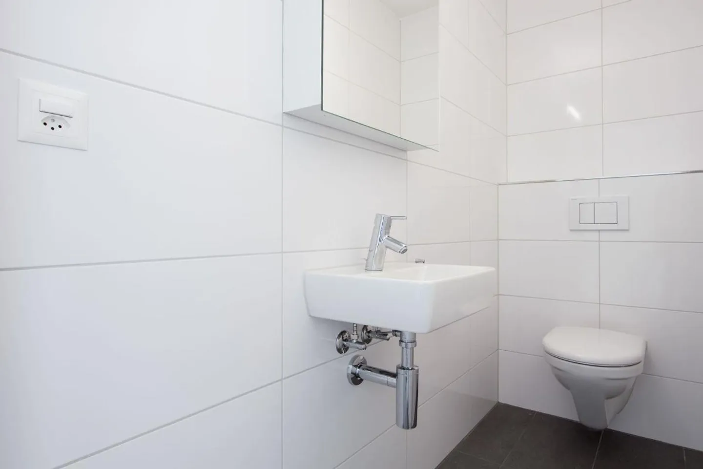 Modernes Einfamilienhaus in Arisdorf - Foto 9 von 22