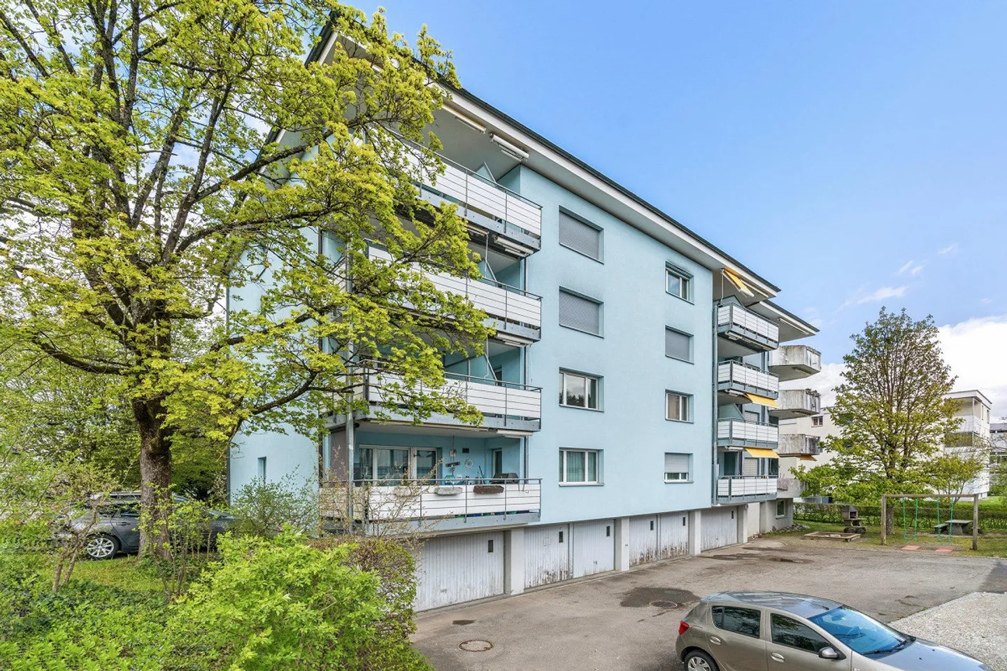 Charming Single Apartment - Photo 1 of 6