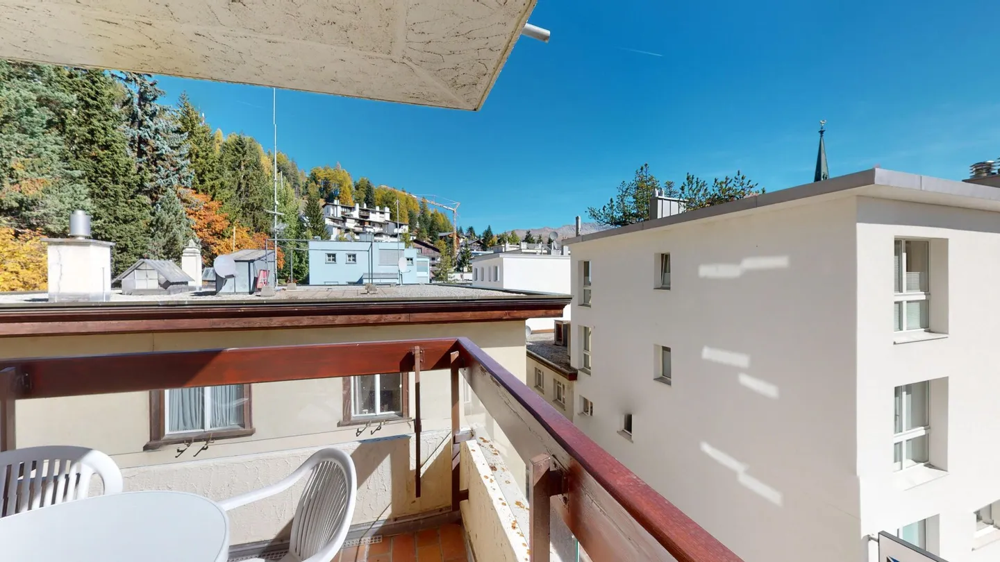 Home in the Heart of St. Moritz - 4.5-Room Apartment with Panoramic Balcony - Photo 15 of 15