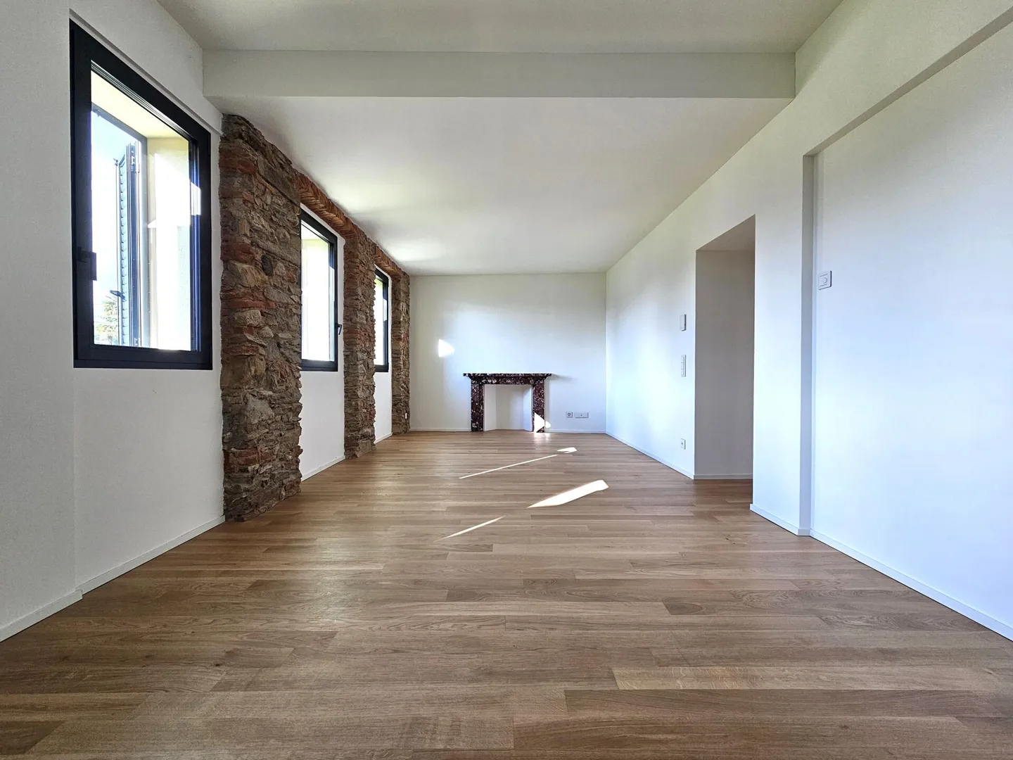 Appartamento luminoso di 3,5 stanze in posizione privilegiata - Foto 1 di 8