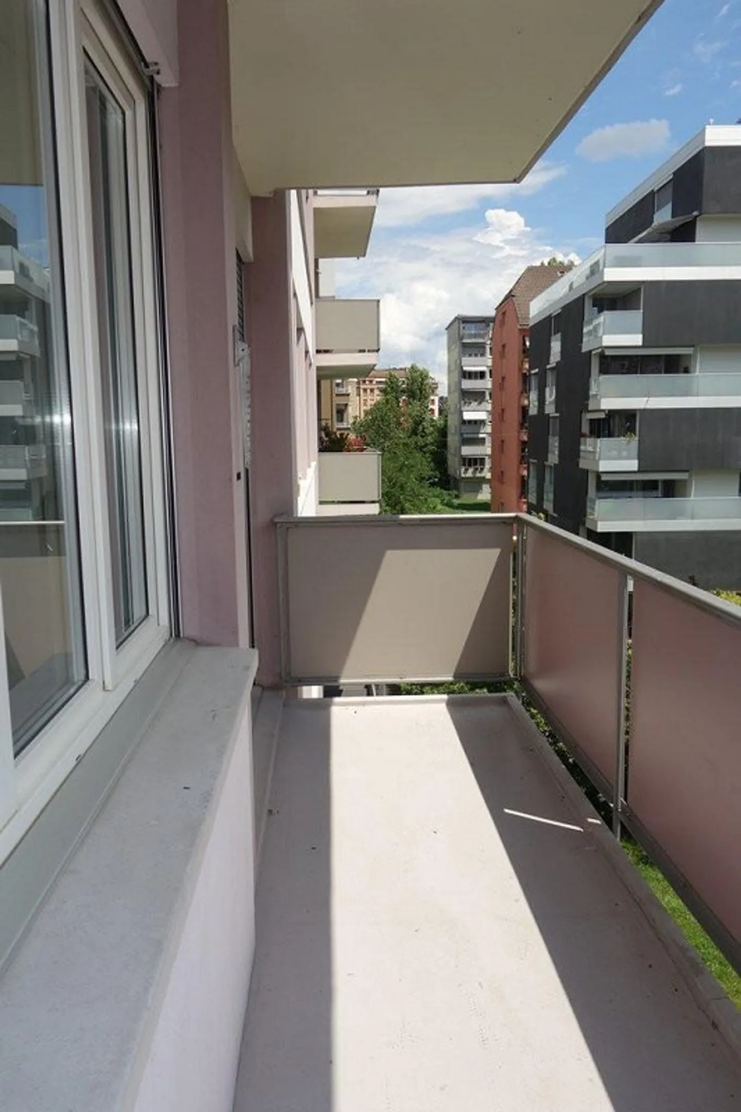 Quartier Saint-Jean - Charmilles - Photo 12 sur 12