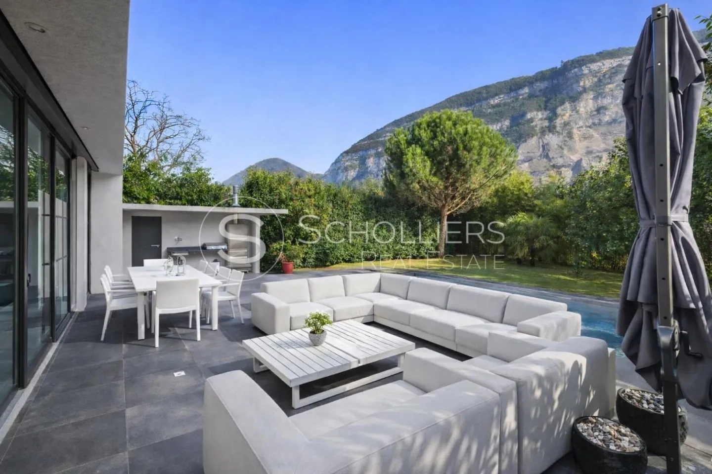 Villa contemporaine à Veyrier - Photo 1 sur 9