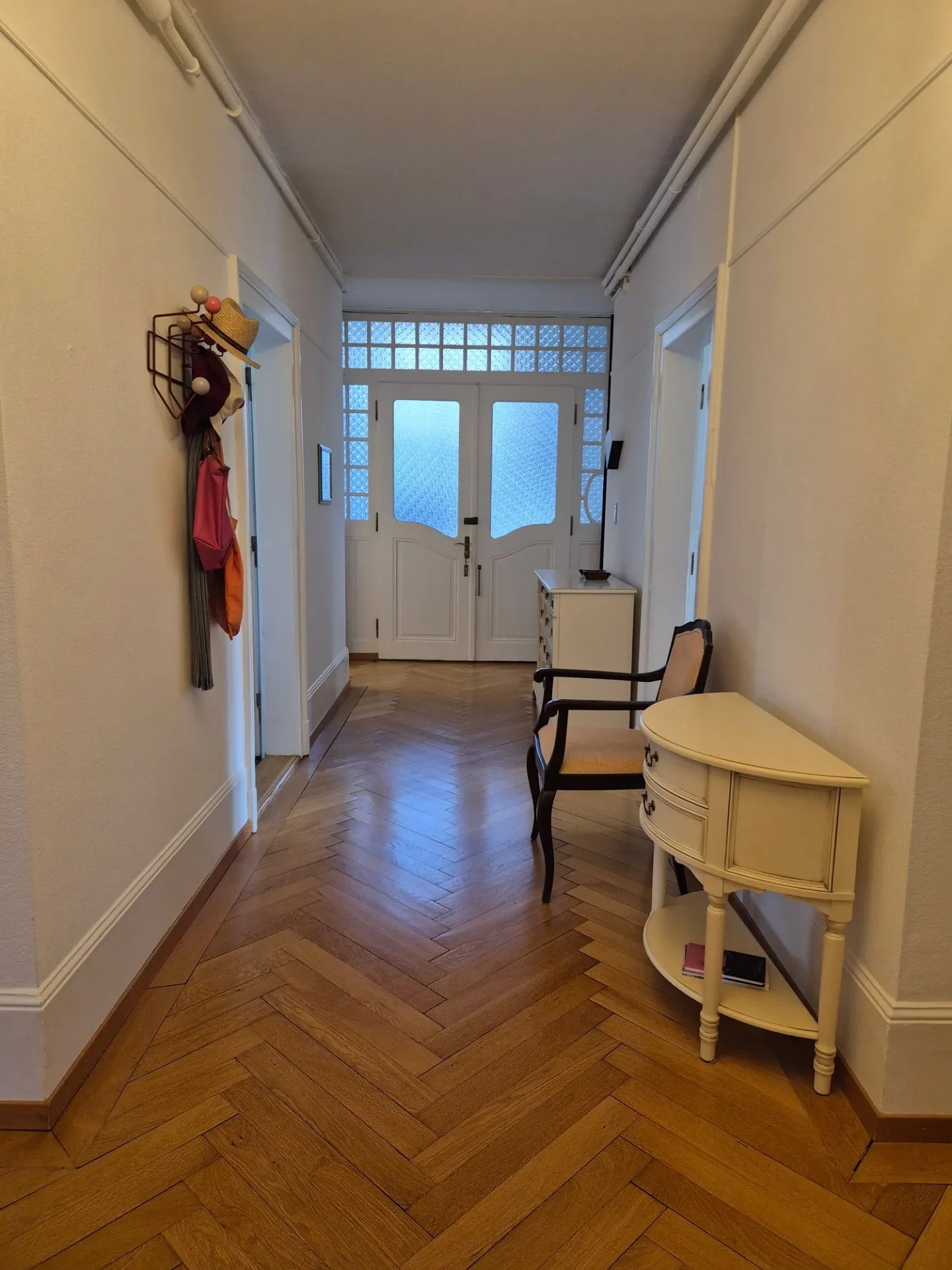 Appartement ancien de 6 pièces élégant dans le quartier populaire de Kirchenfeld - Photo 6 sur 10