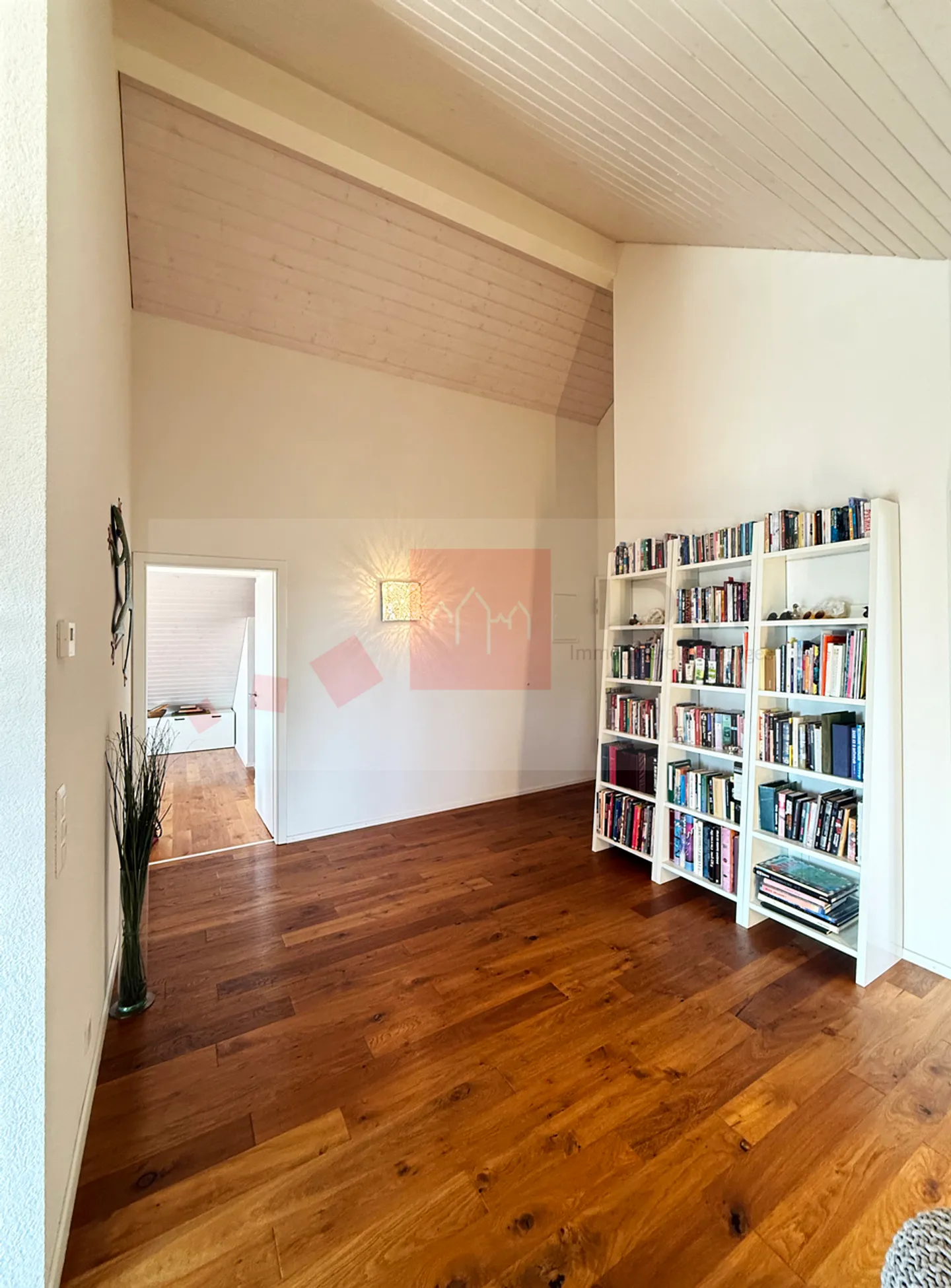 3,5-Zimmer-Wohnungen mit Balkon und schönem unverbautem Blick - Foto 5 von 6