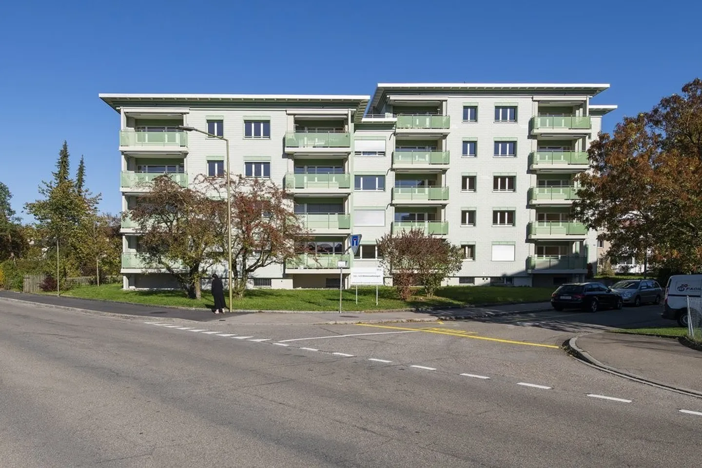 Posto auto sotterraneo per moto - Foto 1 di 1