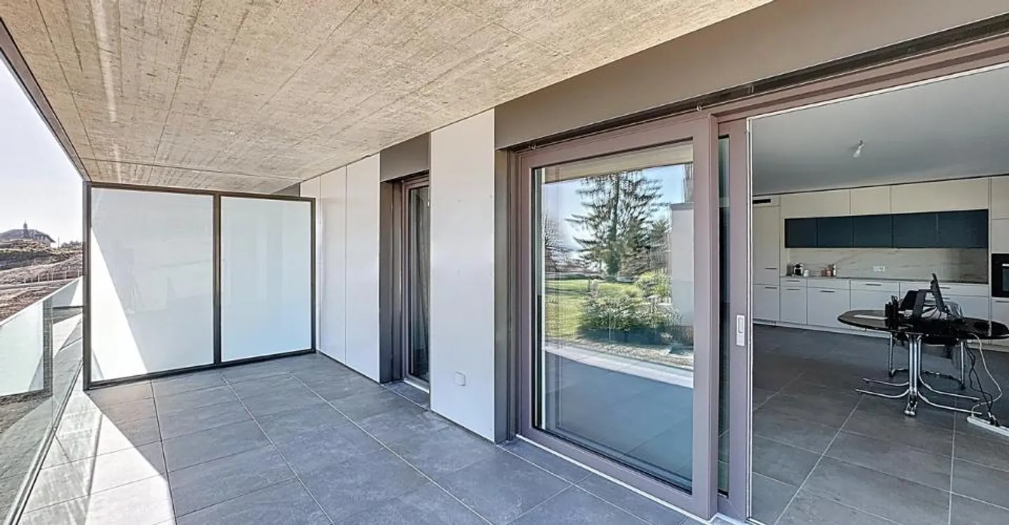 Appartamento di 4.5 locali con balcone - Foto 3 di 13