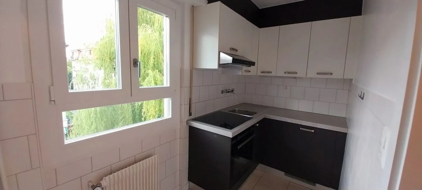 2.5-room apartment on the 3rd floor - Photo 2 of 7