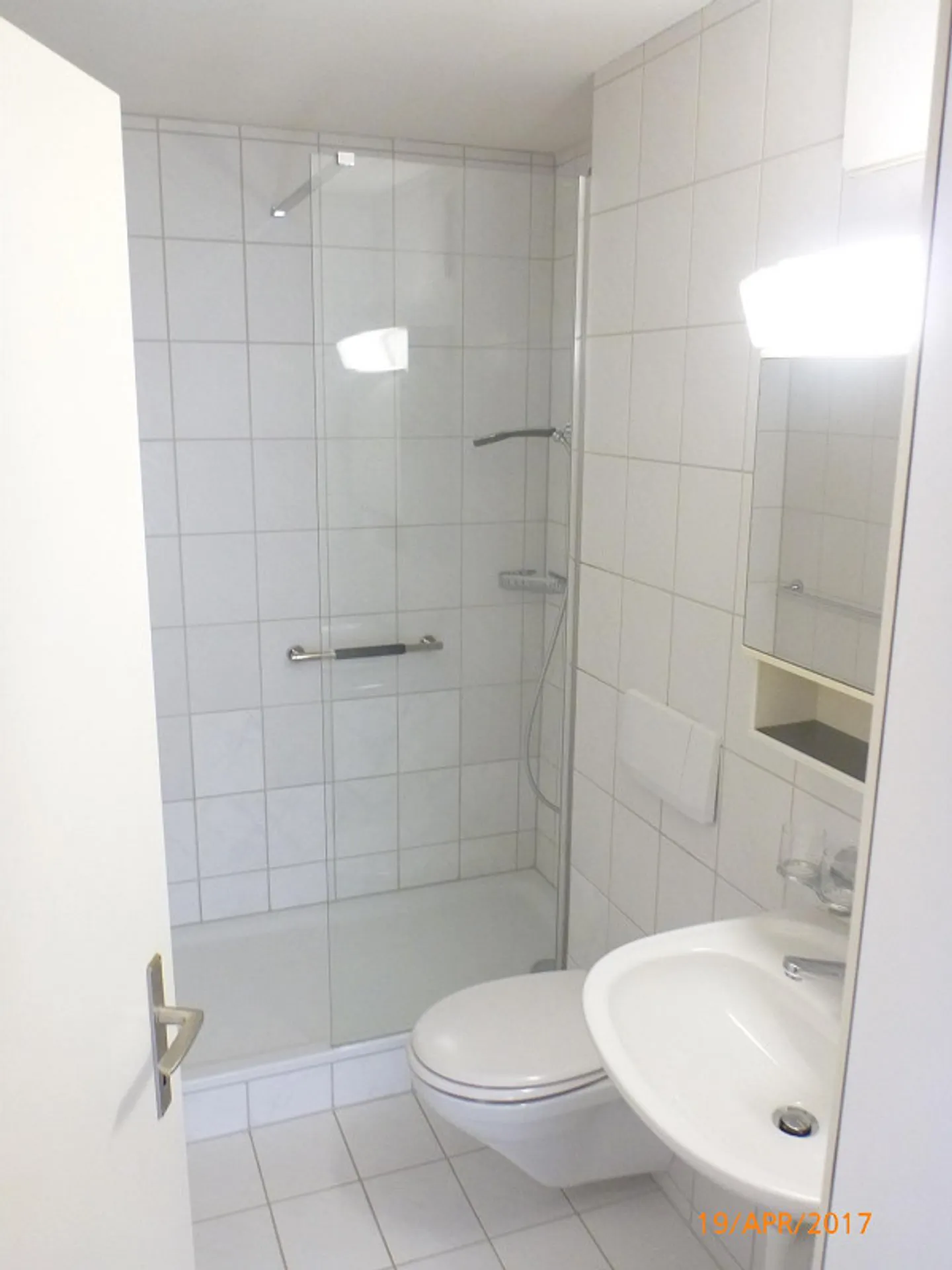 2-room apartment for rent - Photo 1 of 10